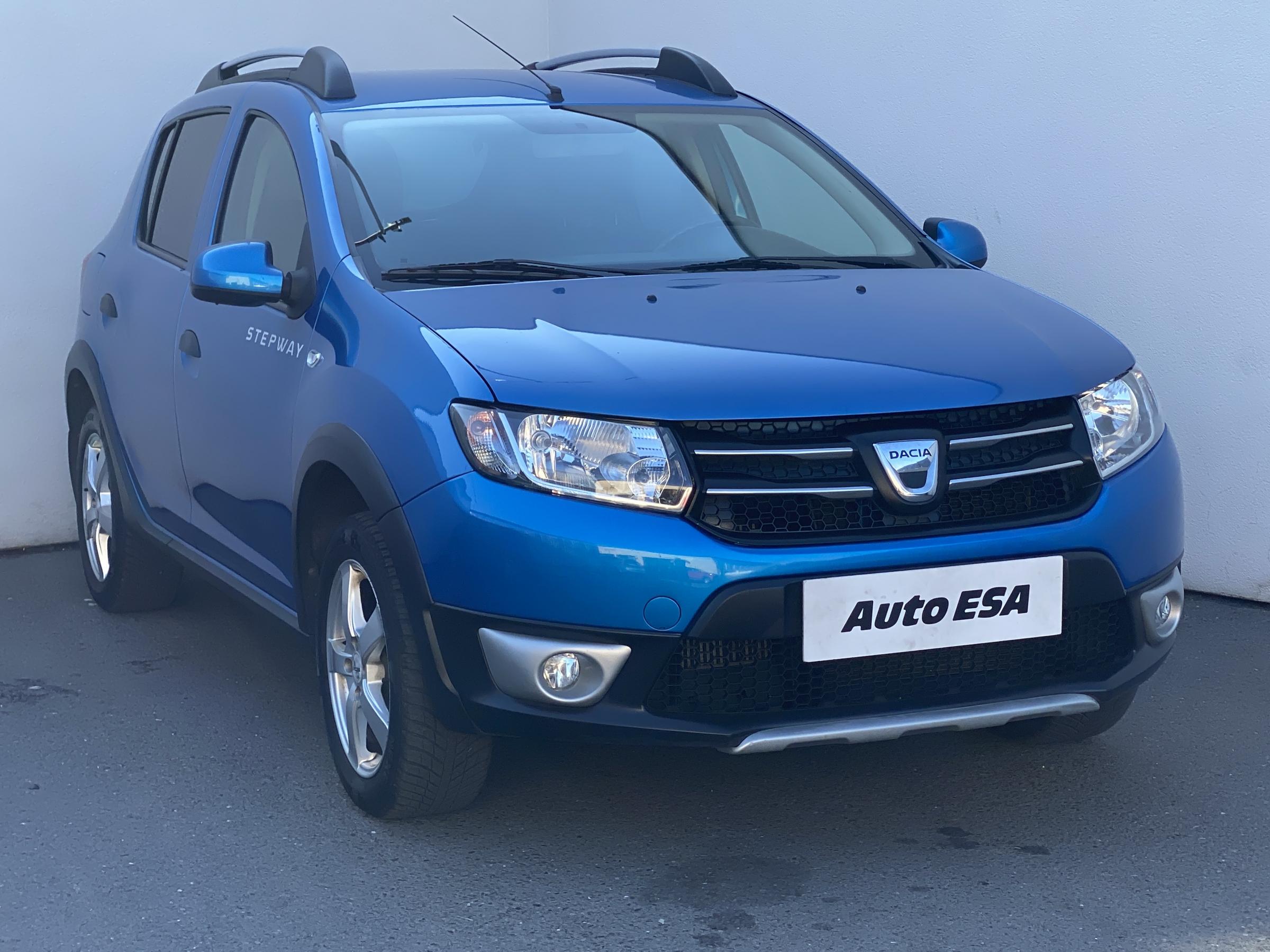 Dacia Sandero, 2013 - celkový pohled
