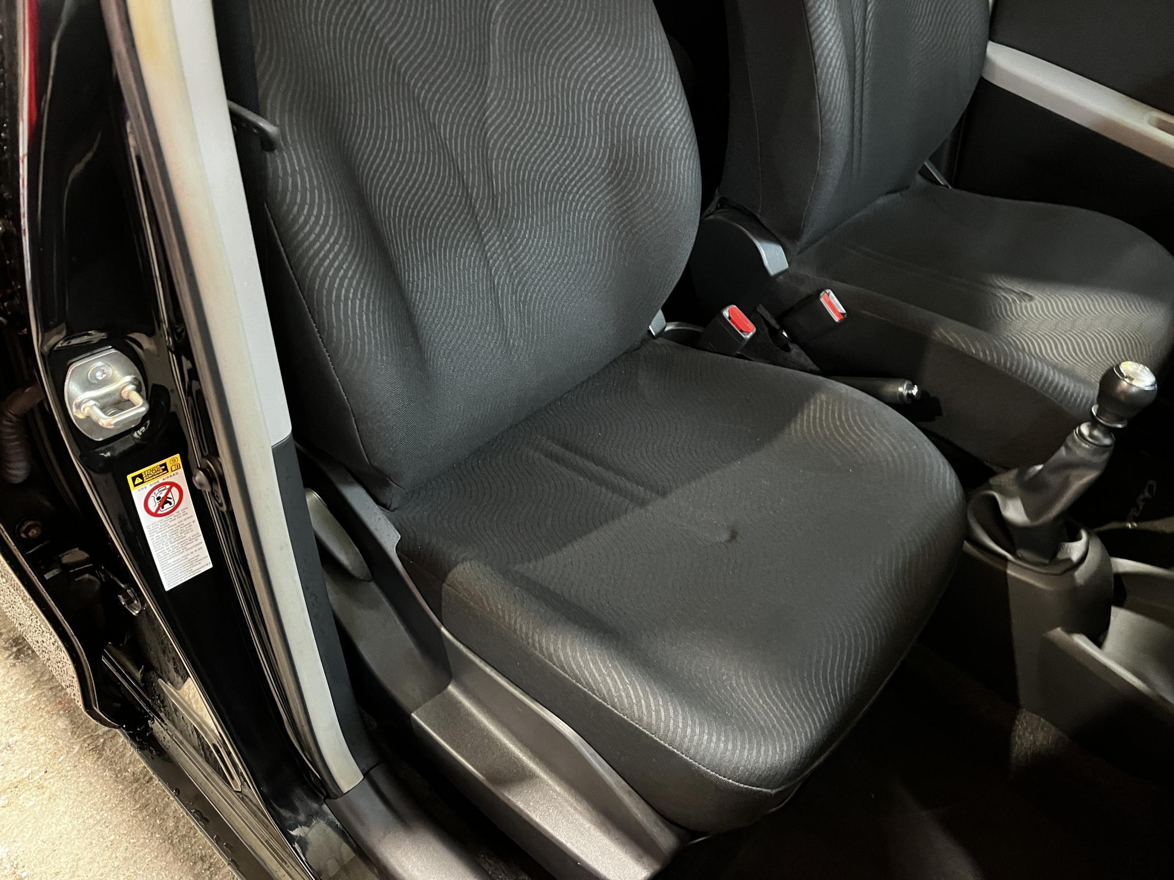 Daihatsu Charade, 2012 - pohled č. 13