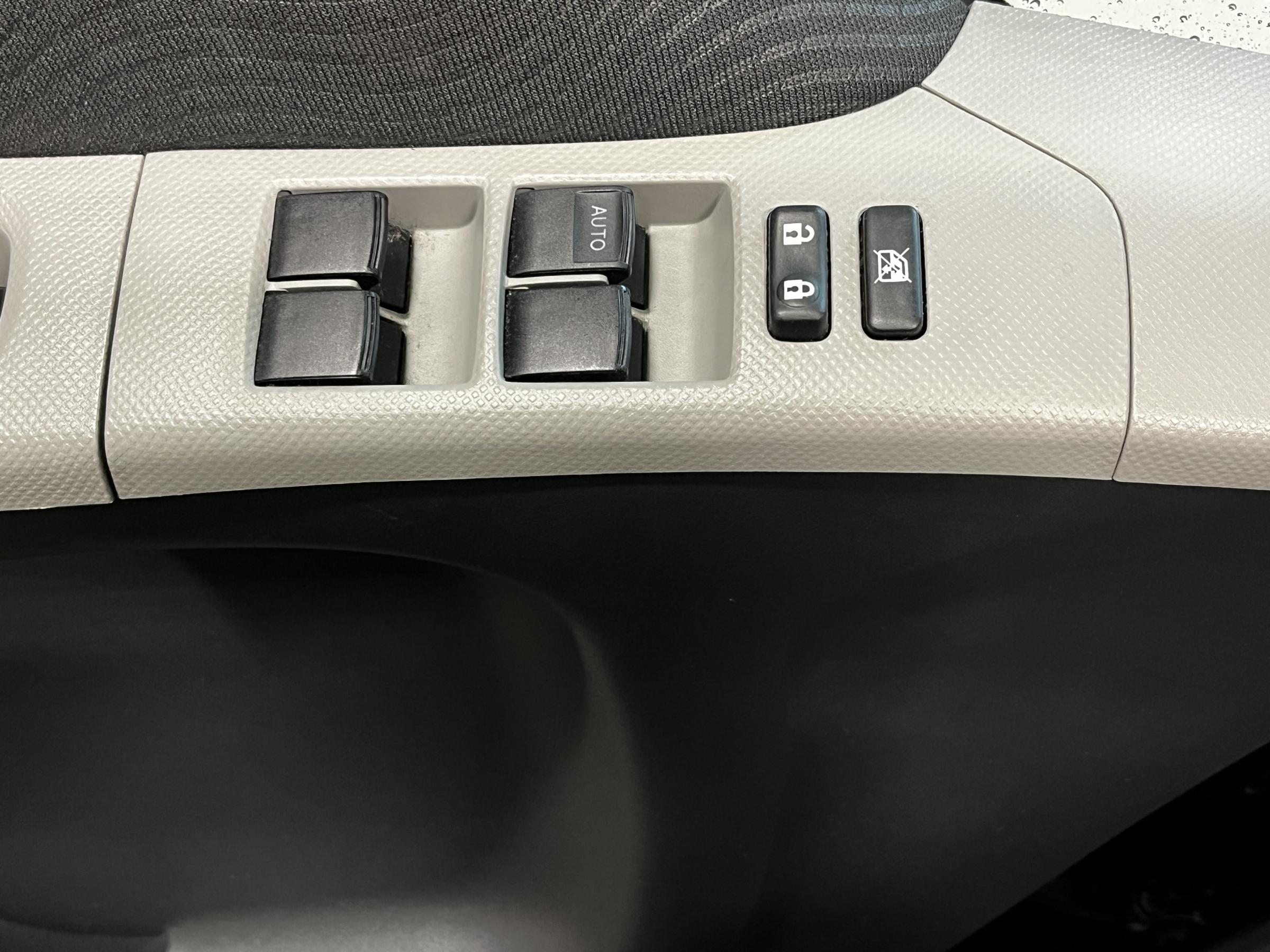 Daihatsu Charade, 2012 - pohled č. 17