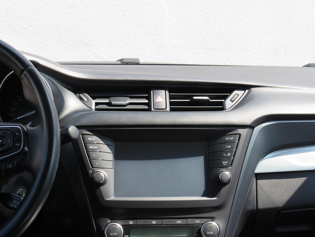 Toyota Avensis 1.8 VVT-i Active