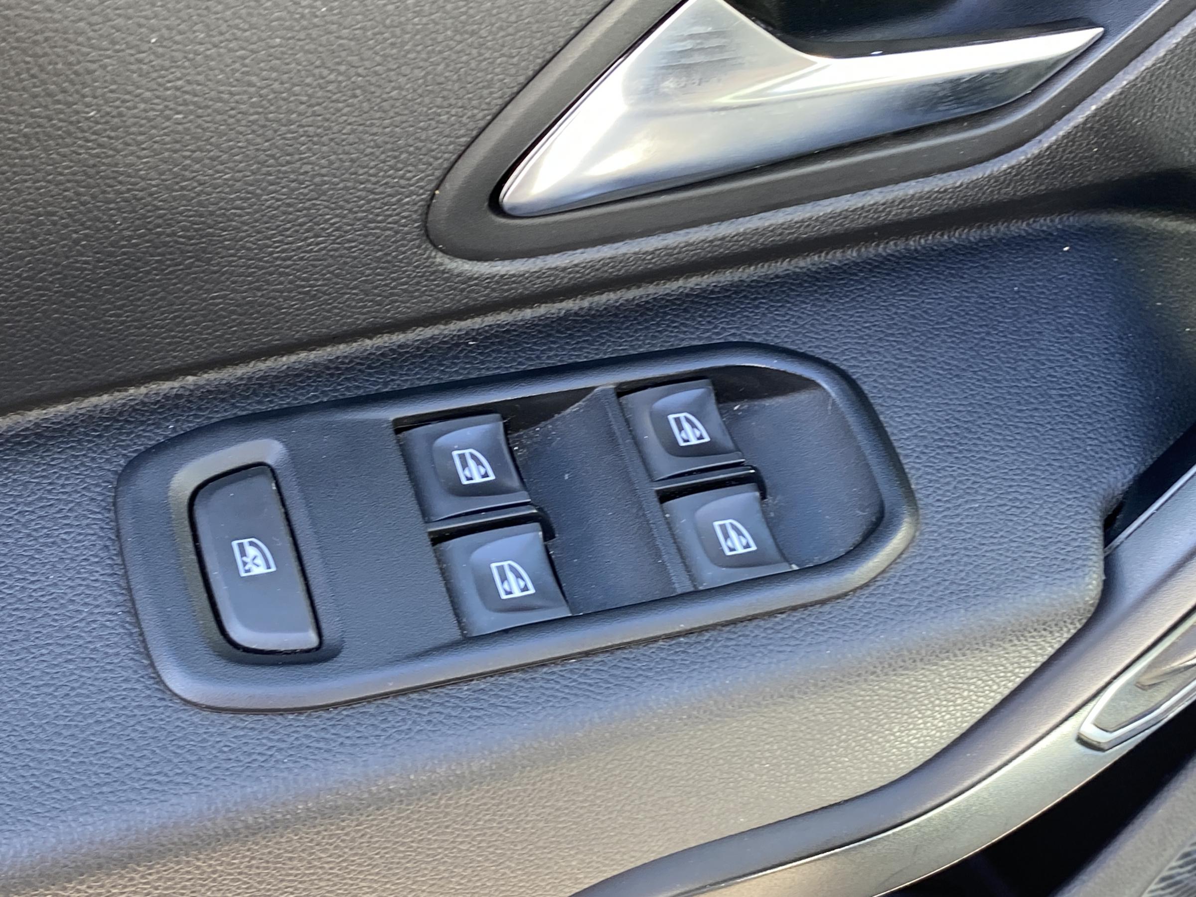 Dacia Duster, 2019 - pohled č. 12