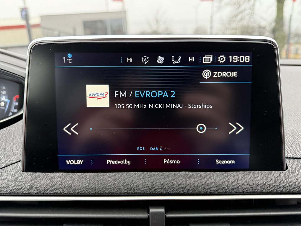 Peugeot 3008 1.2PT Allure