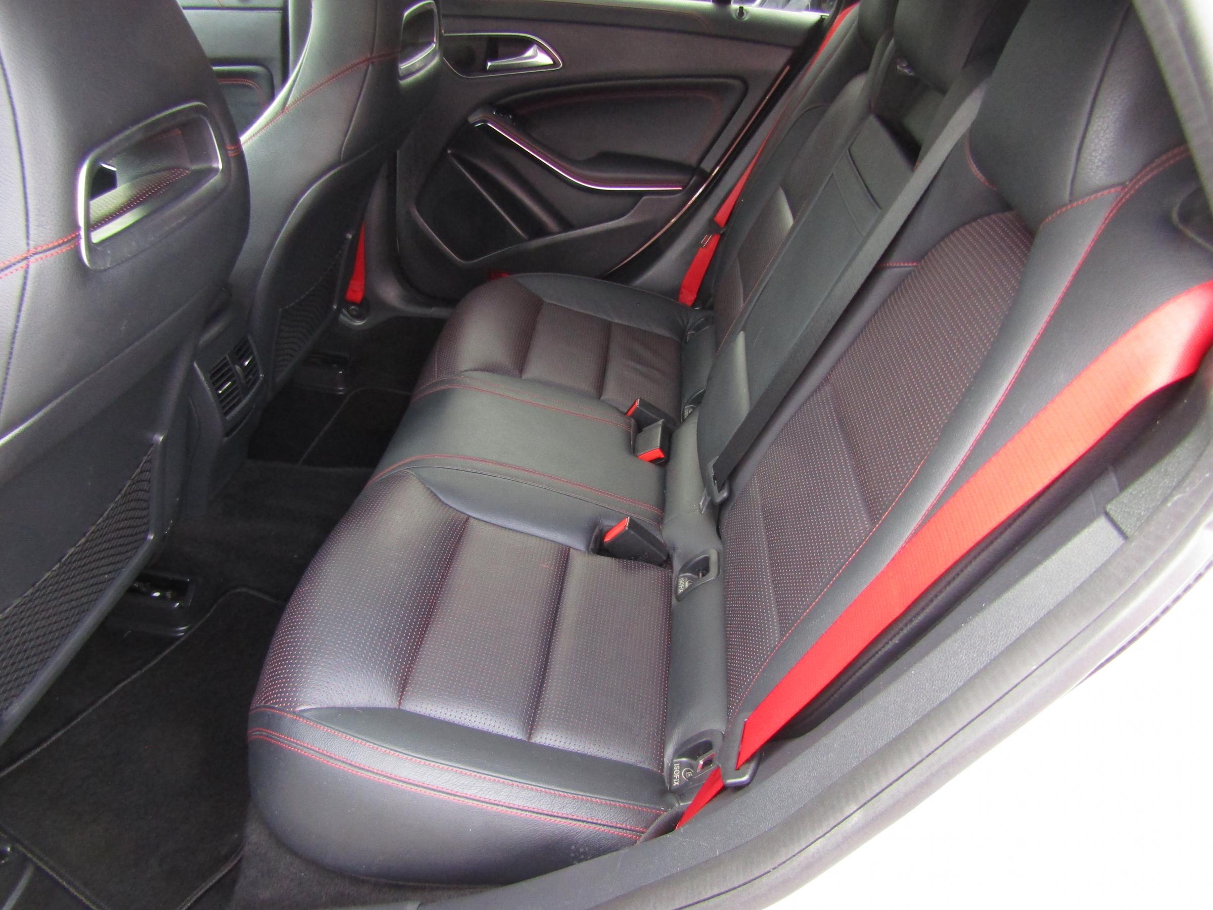 Mercedes-Benz CLA, 2015 - pohled č. 11