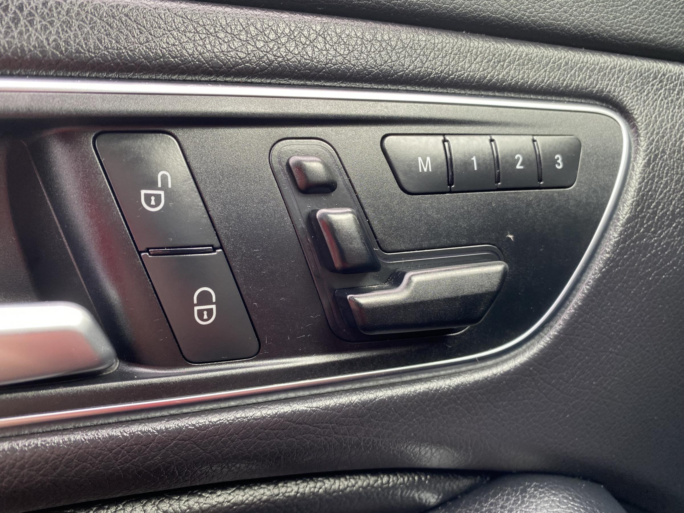 Mercedes-Benz CLA, 2015 - pohled č. 12