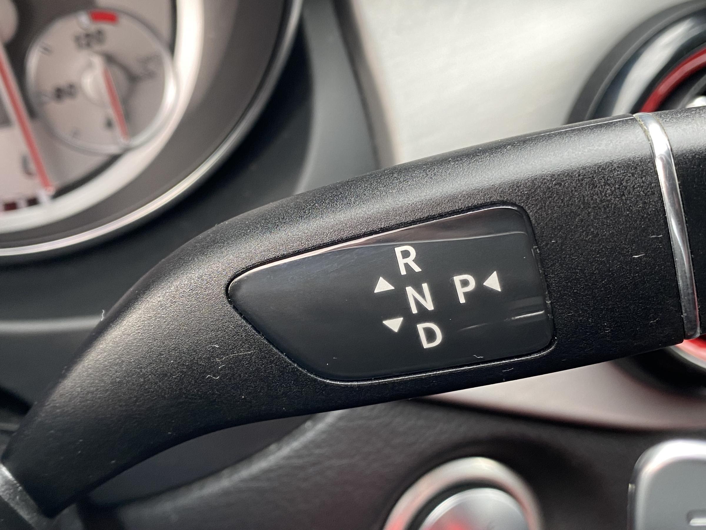 Mercedes-Benz CLA, 2015 - pohled č. 17