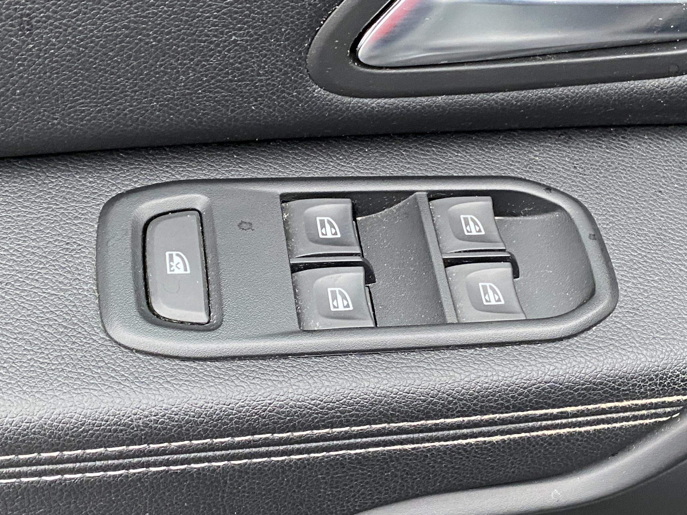 Dacia Duster, 2019 - pohled č. 11