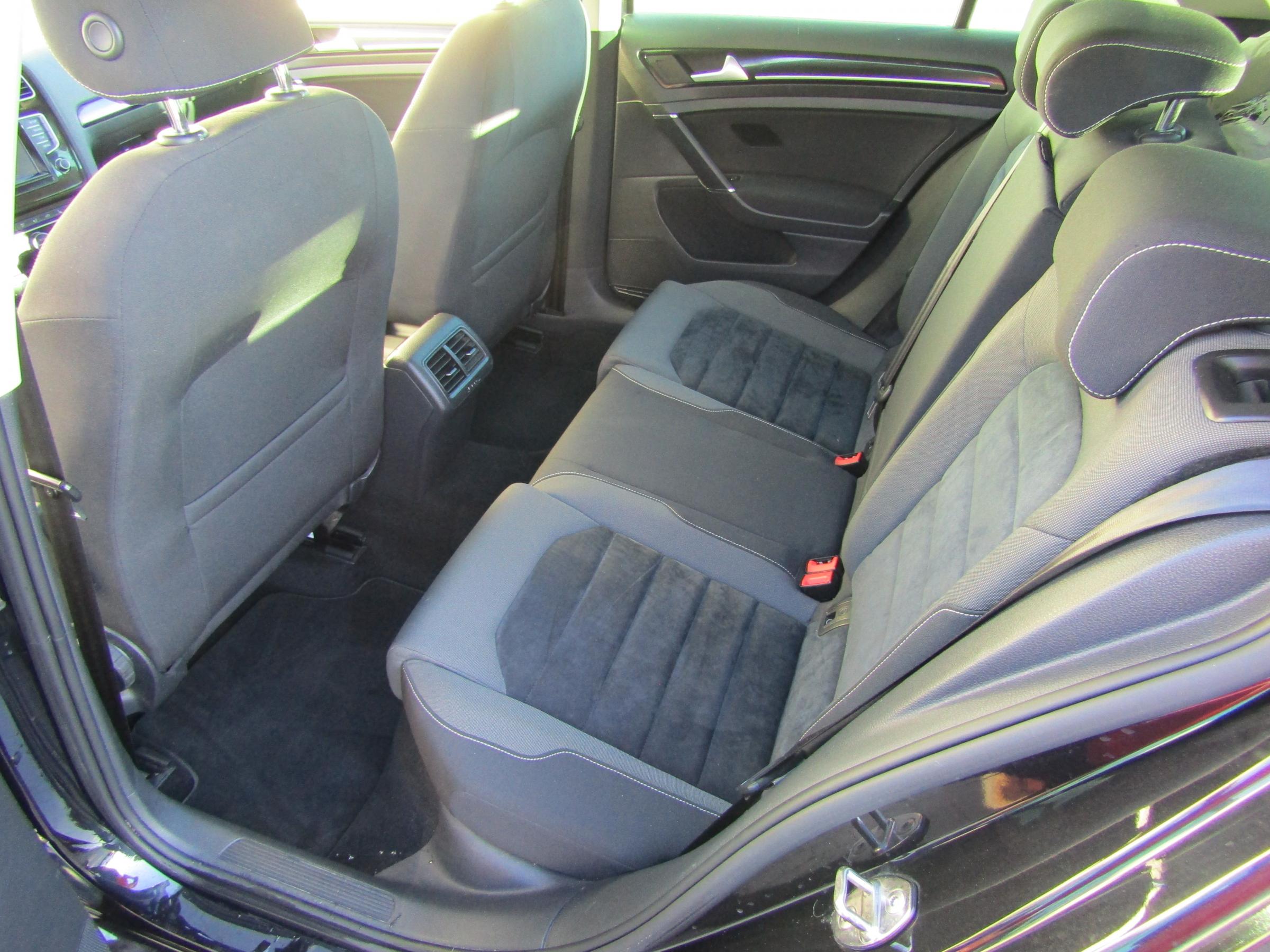 Volkswagen Golf, 2013 - pohled č. 10