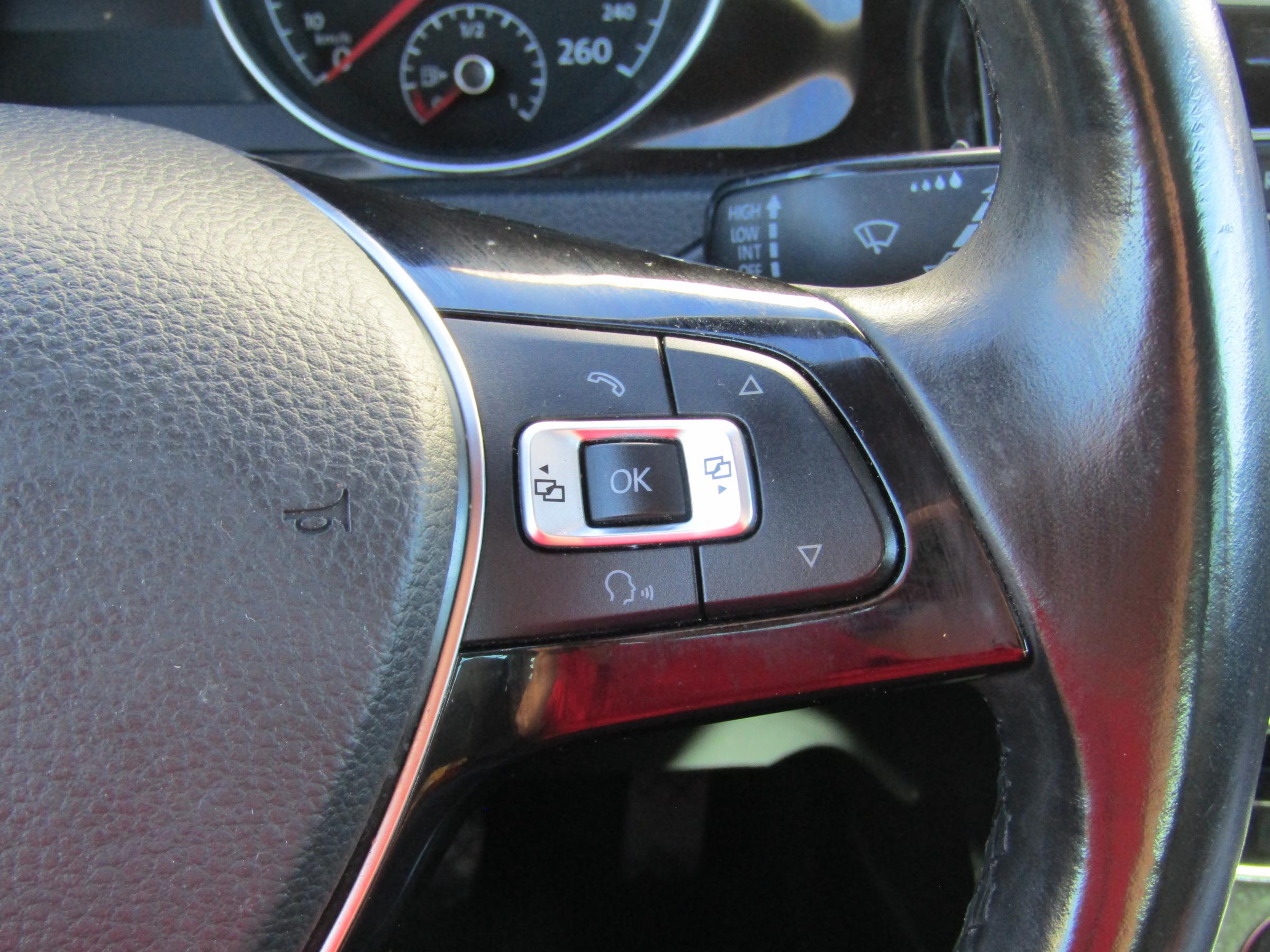 Volkswagen Golf, 2013 - pohled č. 17