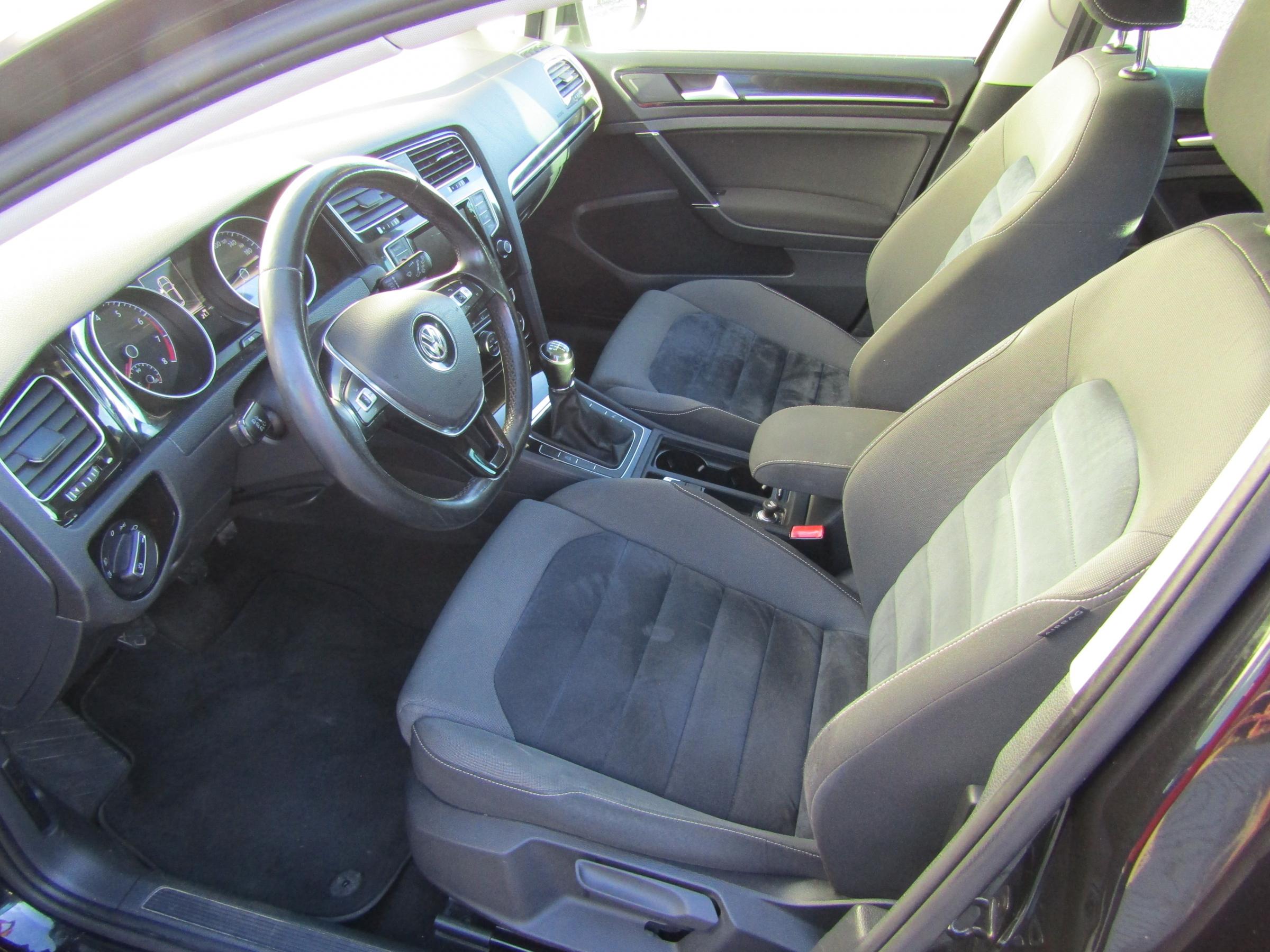 Volkswagen Golf, 2013 - pohled č. 9