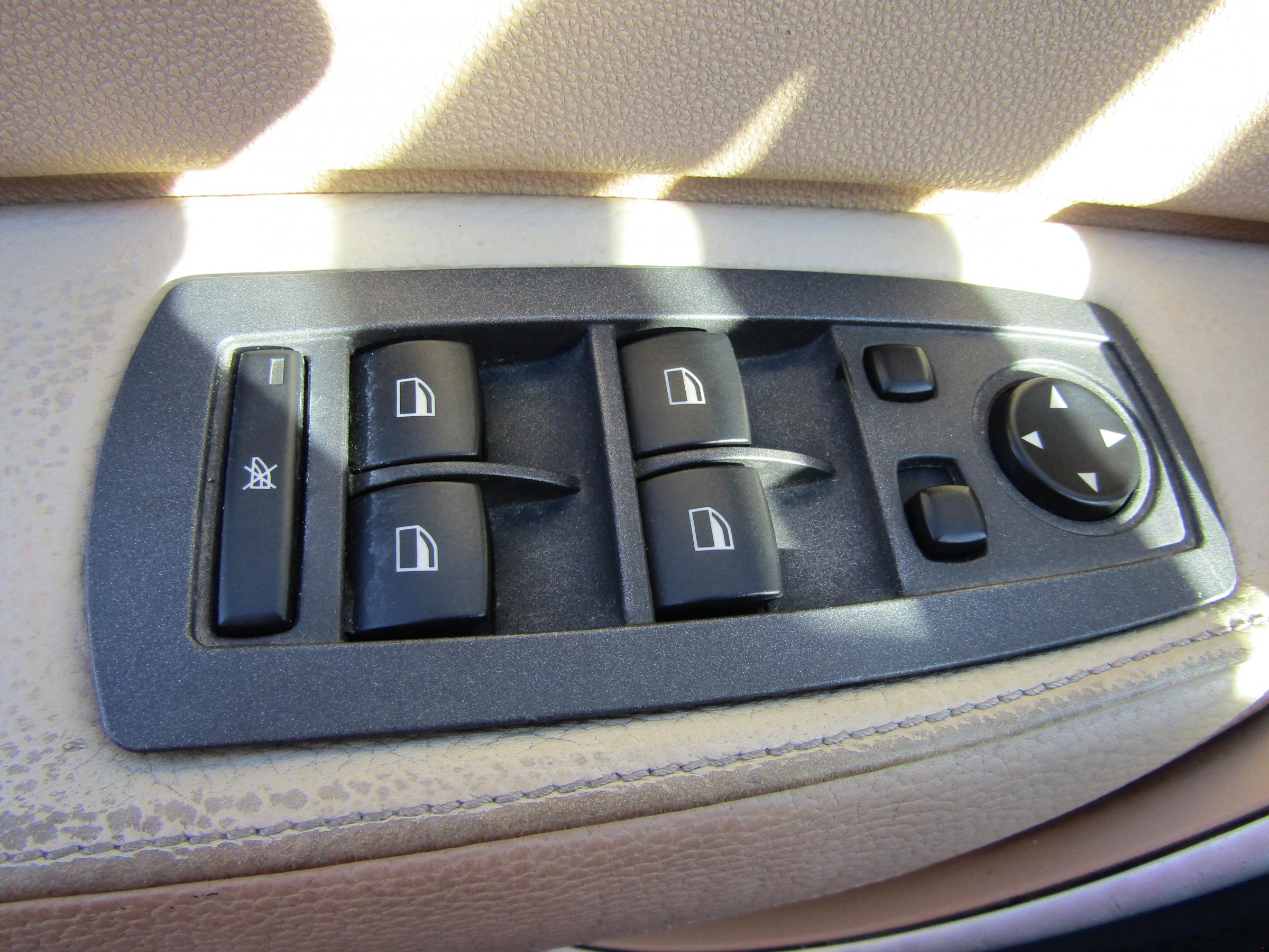 BMW X3, 2004 - pohled č. 13