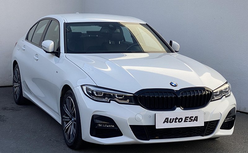 BMW Řada 3 2.0i  330E