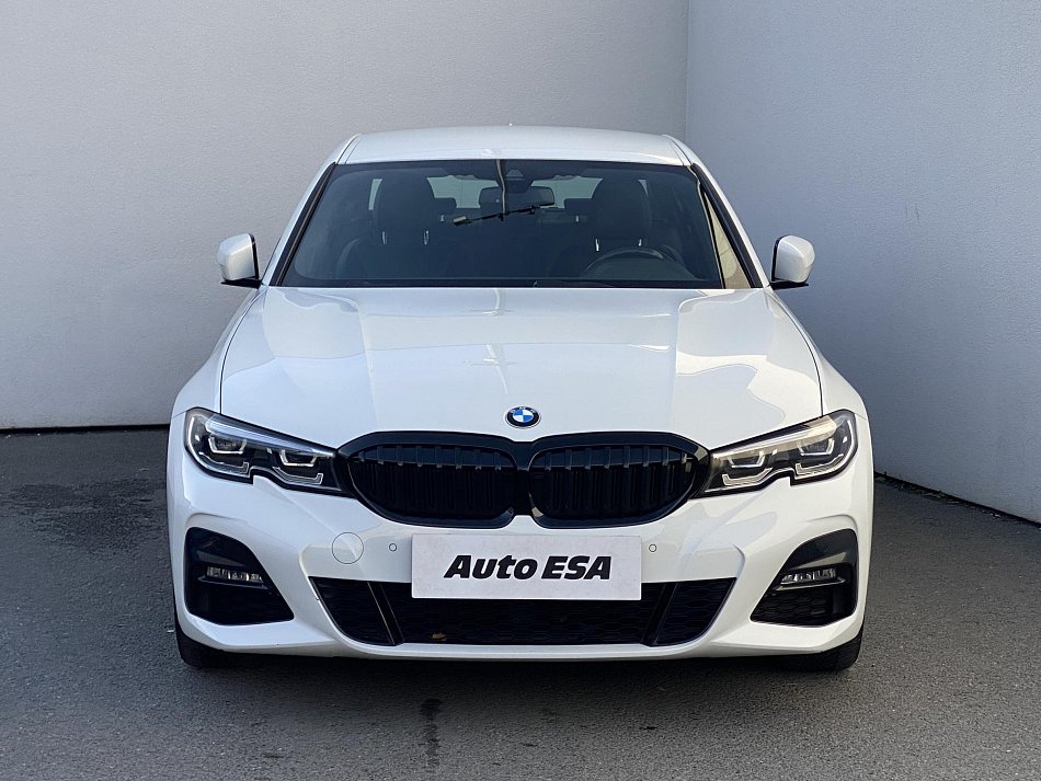 BMW Řada 3 2.0i  330E