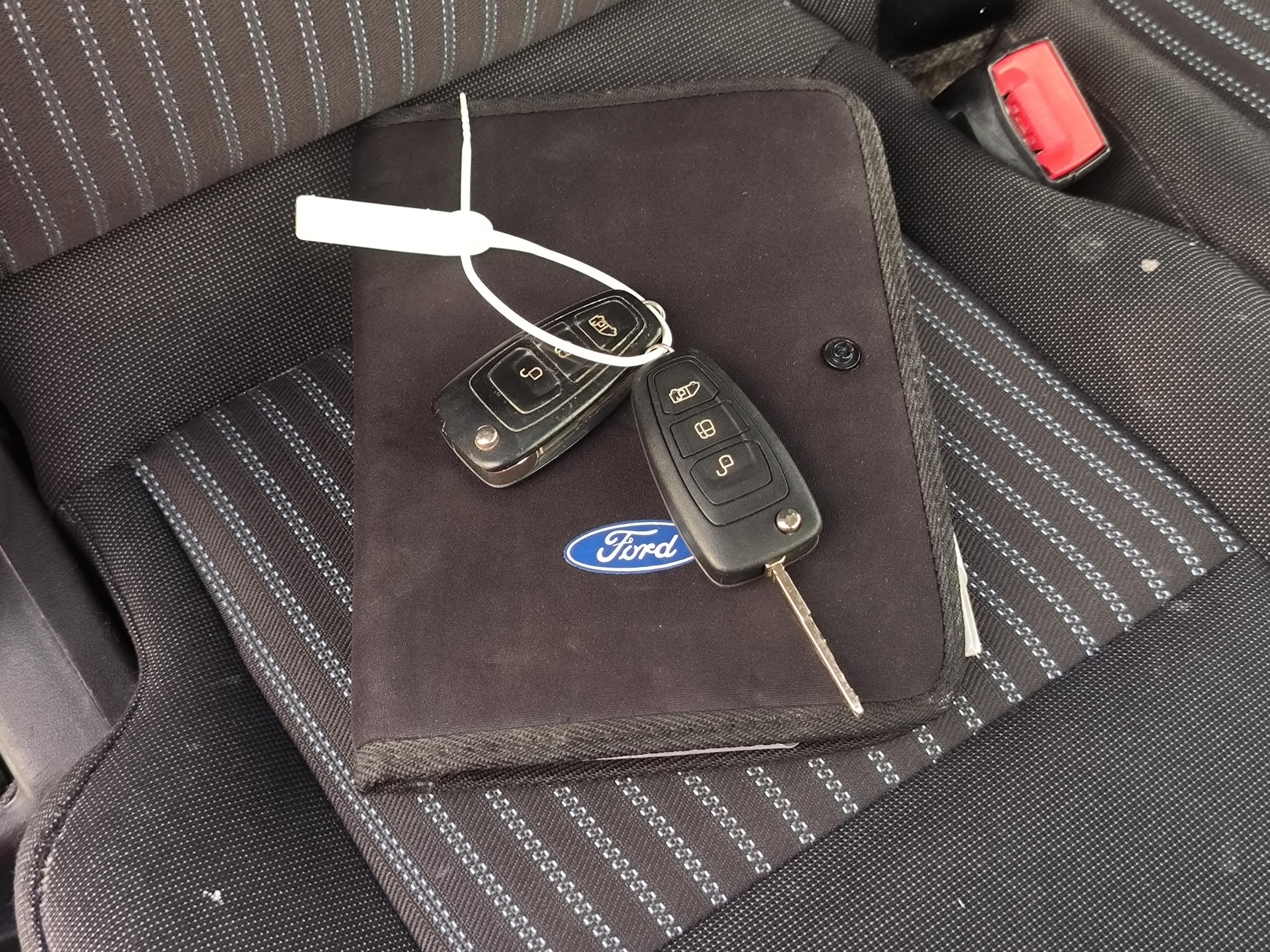 Ford Transit Custom, 2016 - pohled č. 20