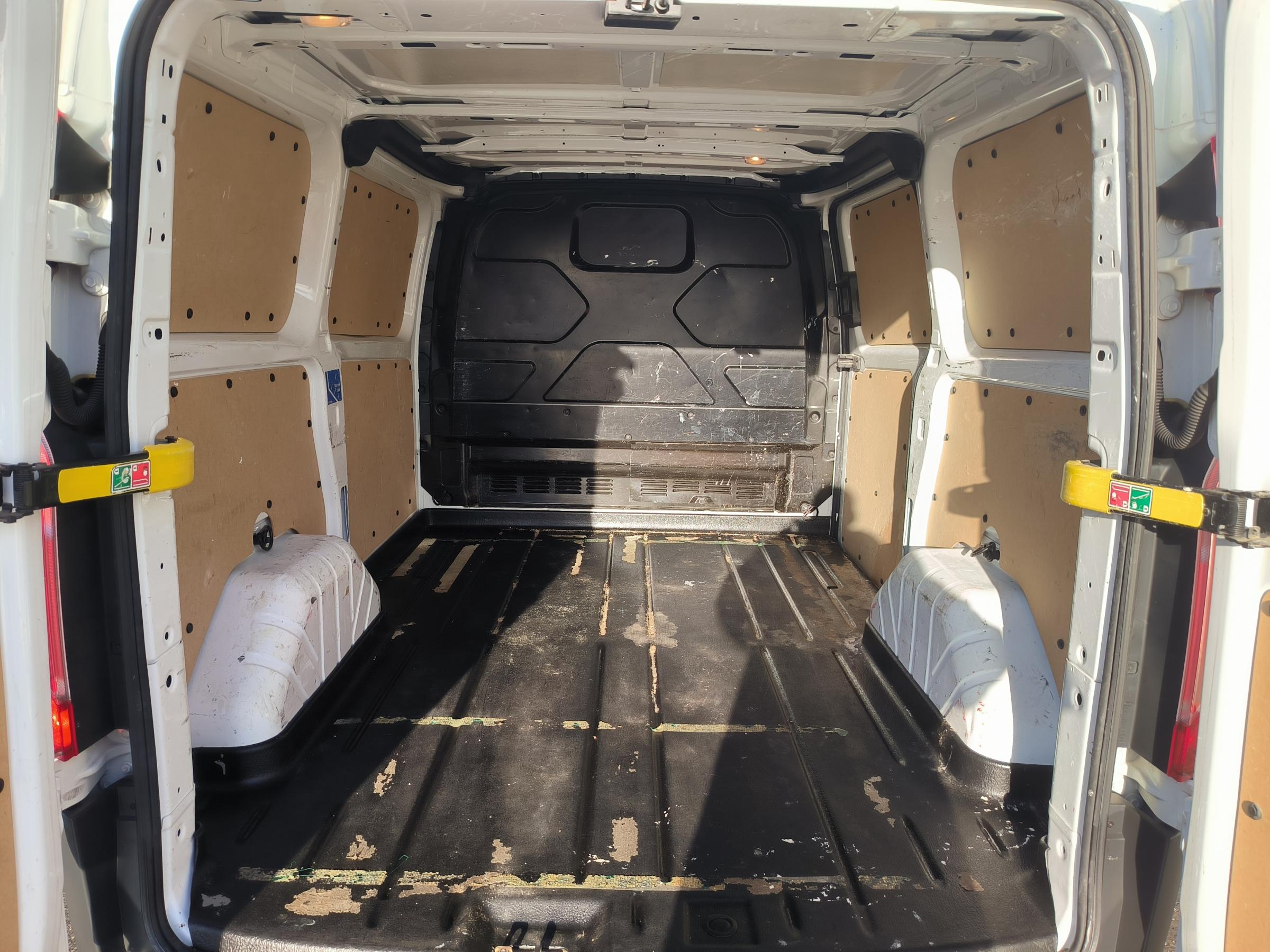 Ford Transit Custom, 2016 - pohled č. 7