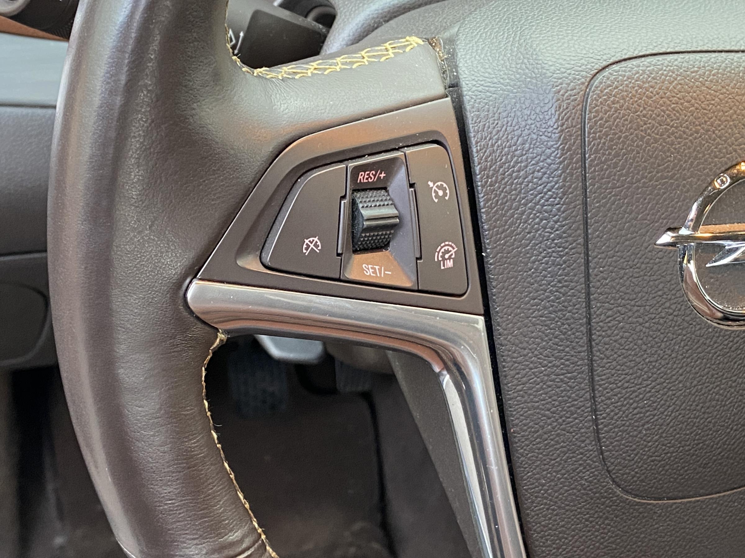 Opel Mokka, 2013 - pohled č. 13