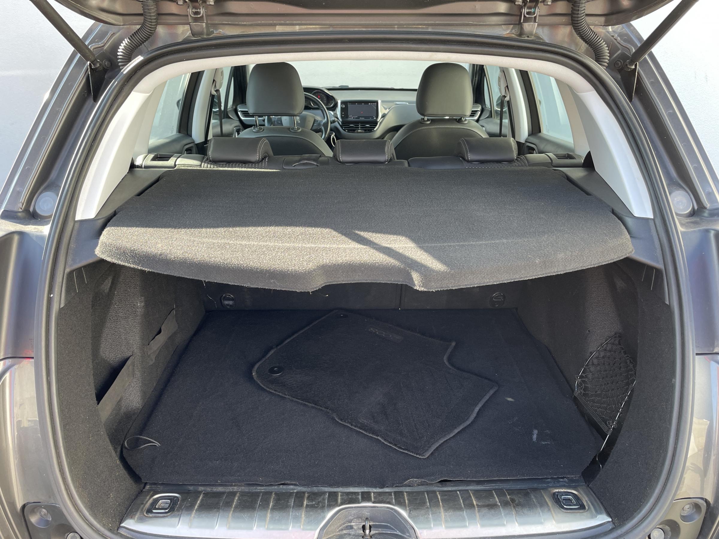 Peugeot 2008, 2019 - pohled č. 7