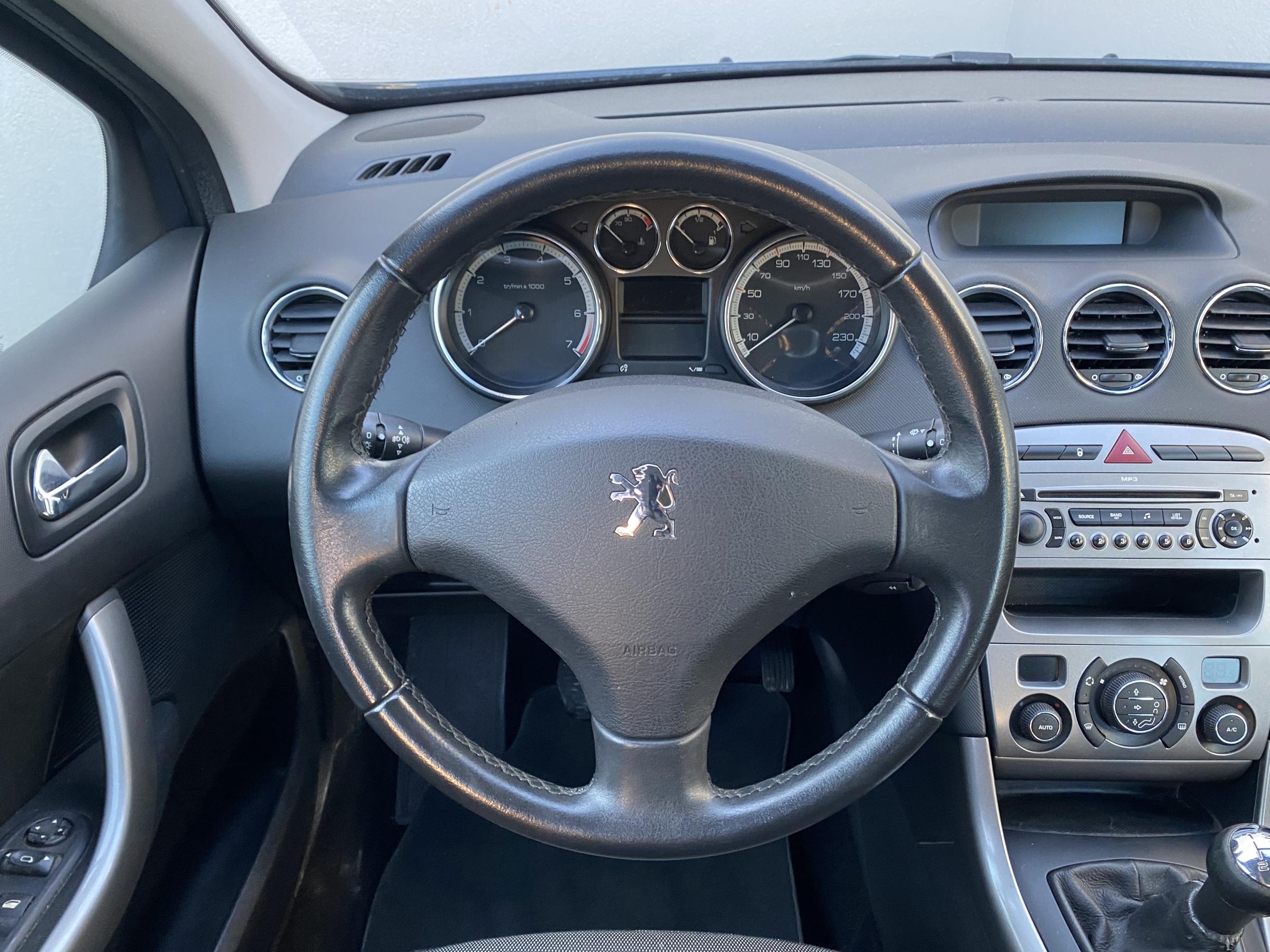 Peugeot 308, 2008 - pohled č. 11