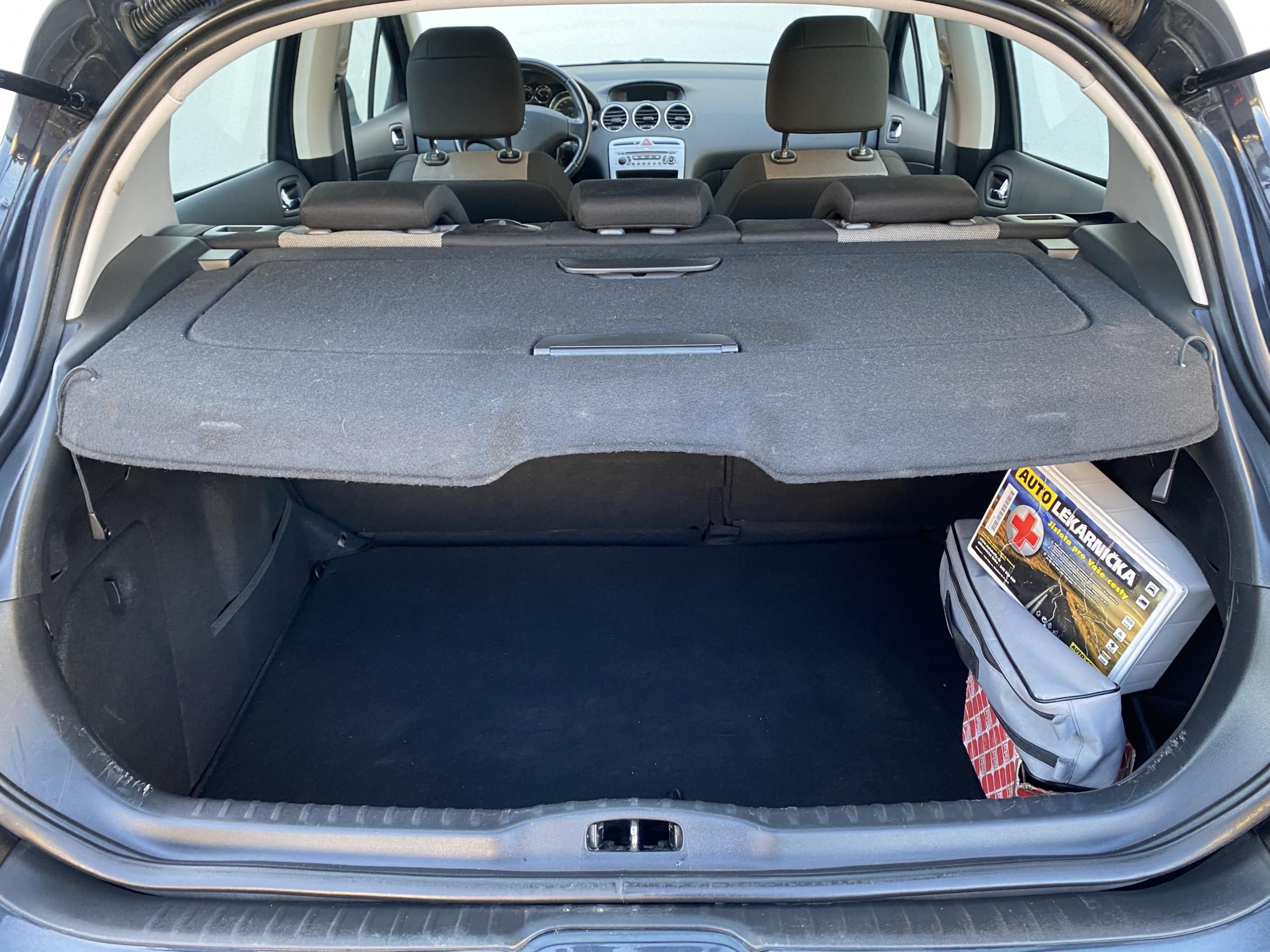 Peugeot 308, 2008 - pohled č. 7