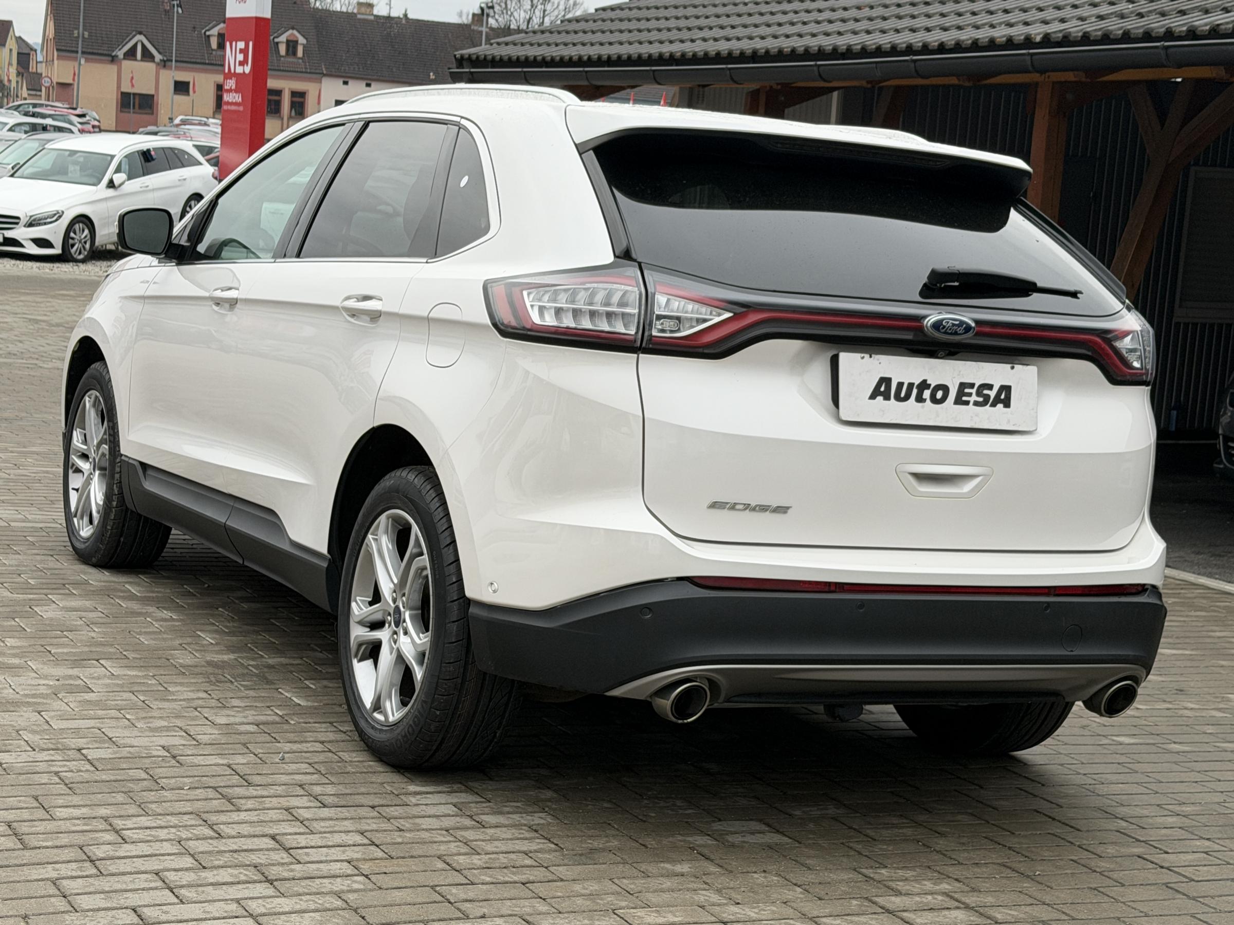 Ford Edge, 2016 - pohled č. 4