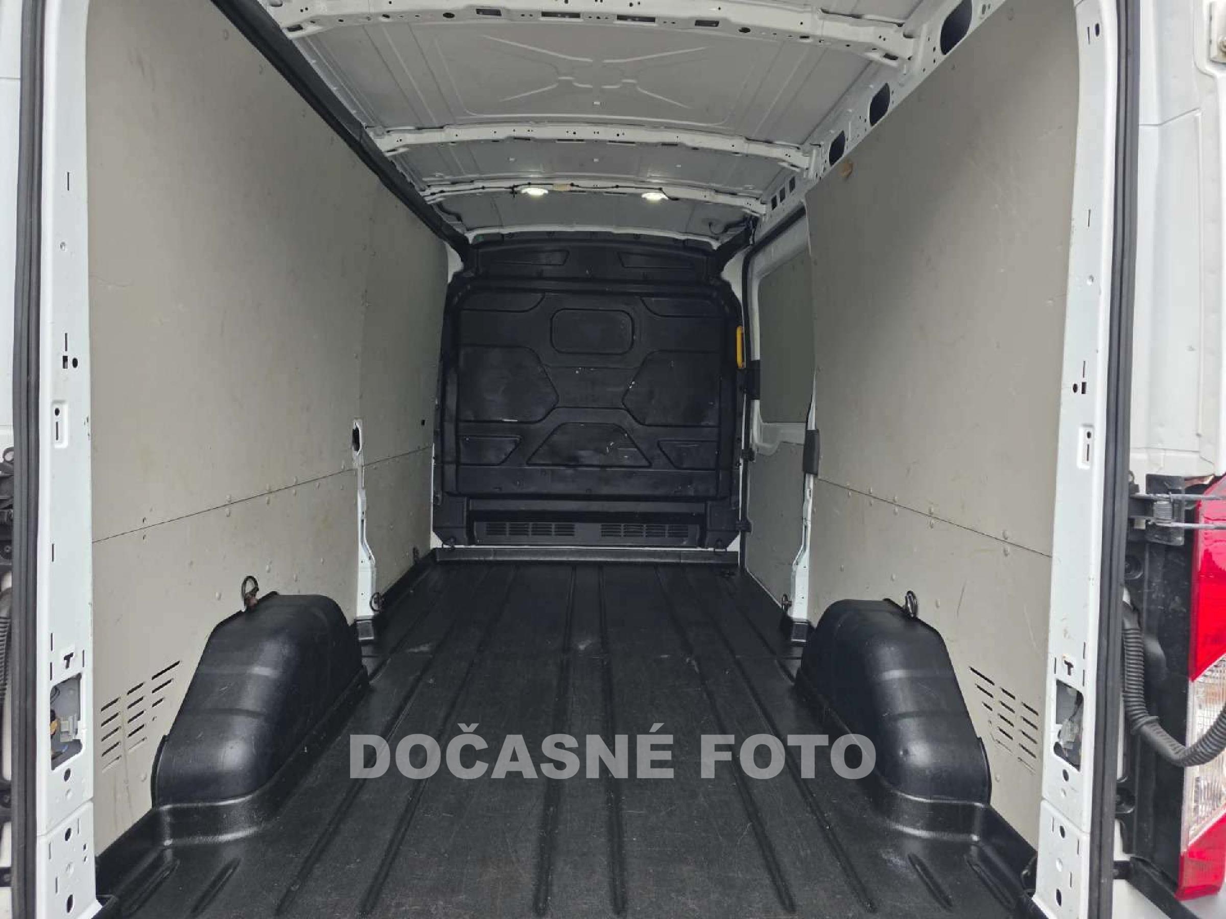 Ford Transit, 2022 - pohled č. 11