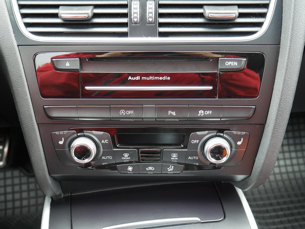 Audi A4 2.0 TDI 