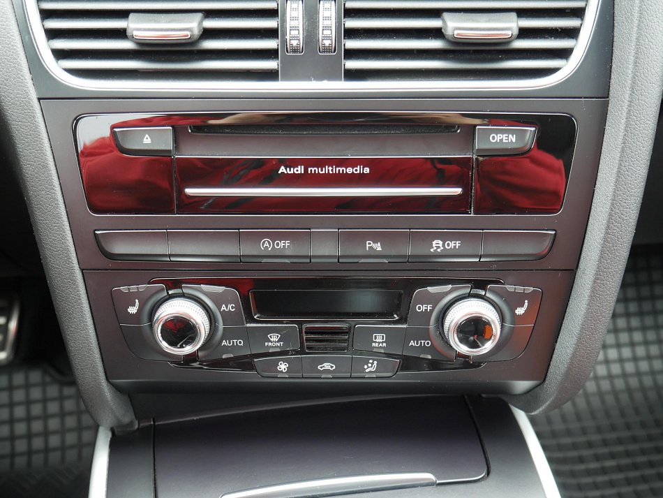 Audi A4 2.0 TDI 