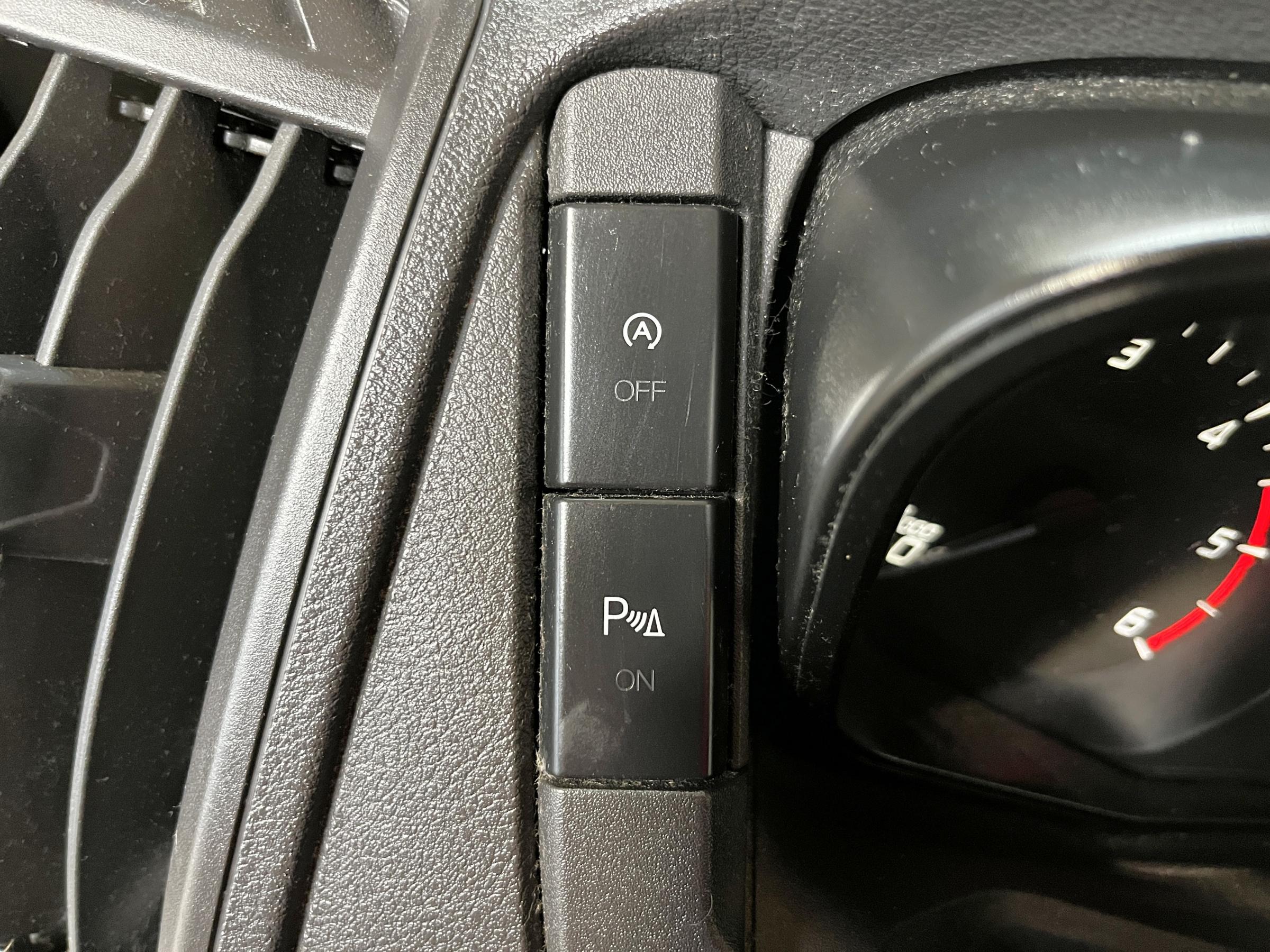 Ford Transit, 2015 - pohled č. 15