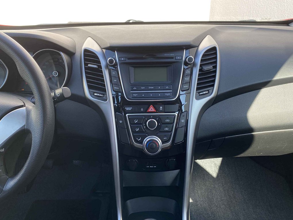 Hyundai I30 1.4i 