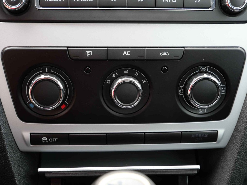Škoda Octavia II 1.6TDi Ambiente