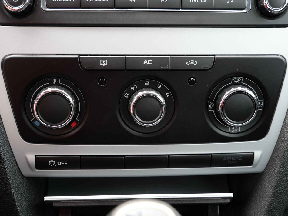 Škoda Octavia II 1.6TDi Ambiente
