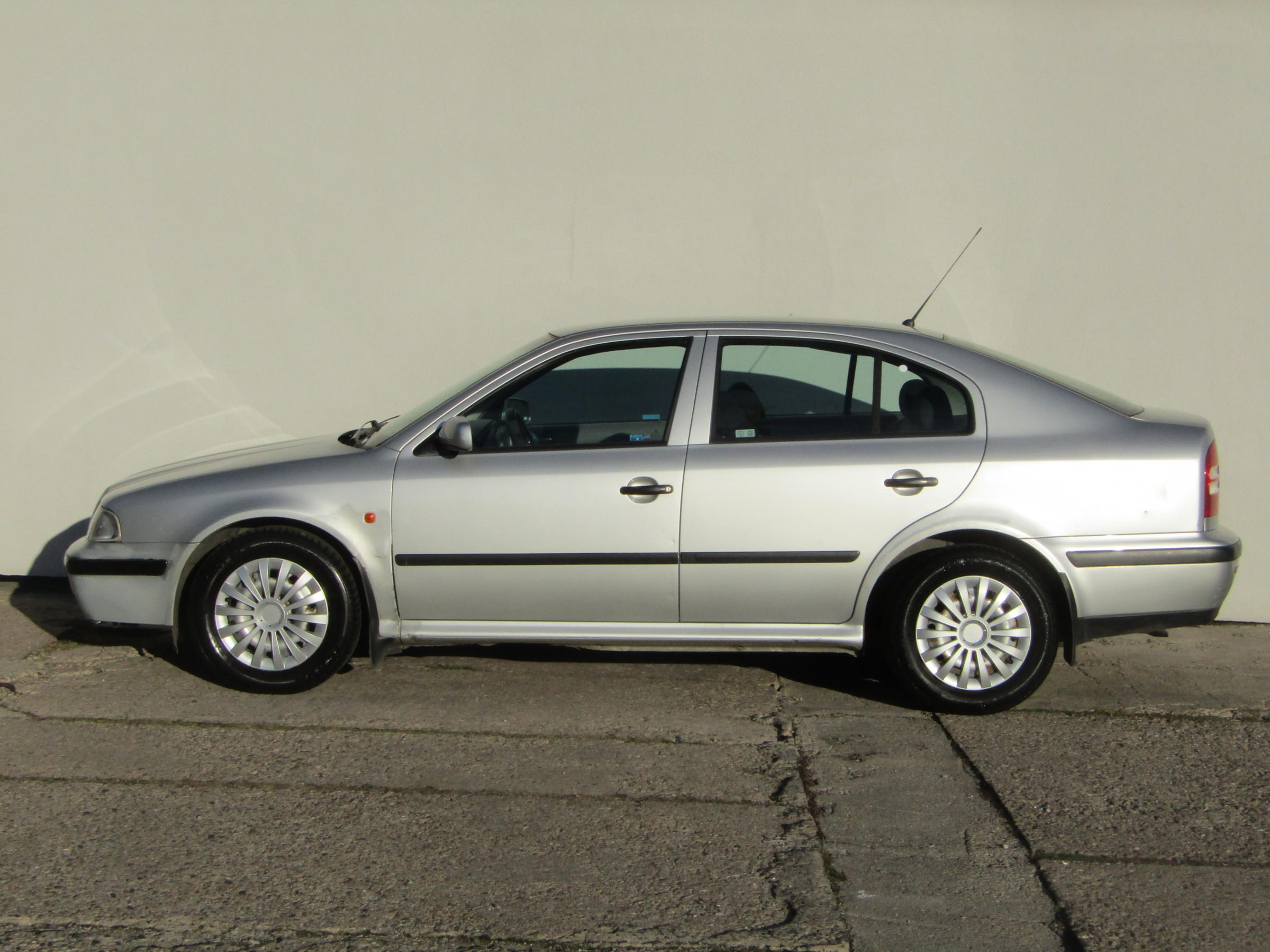 Škoda Octavia, 1999 - pohled č. 8