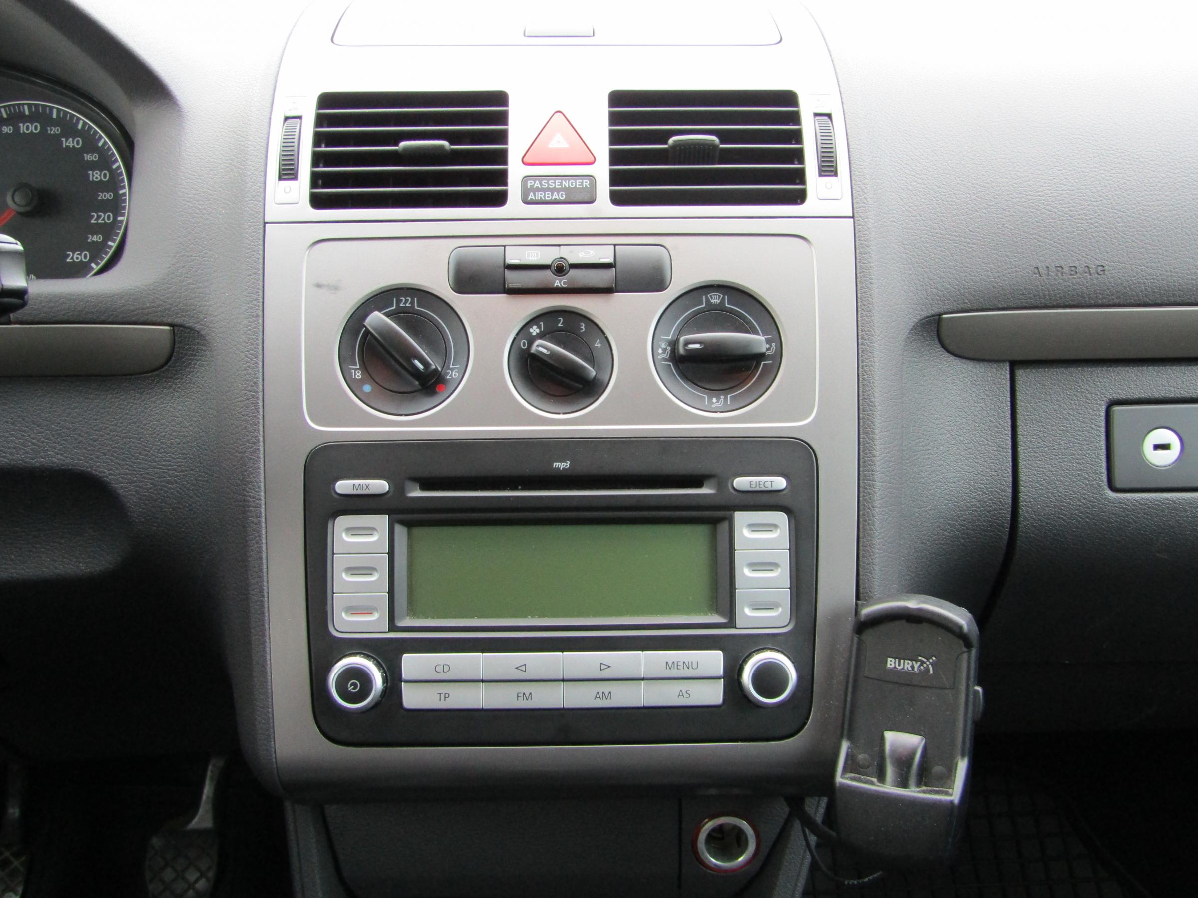 Volkswagen Touran, 2007 - pohled č. 13