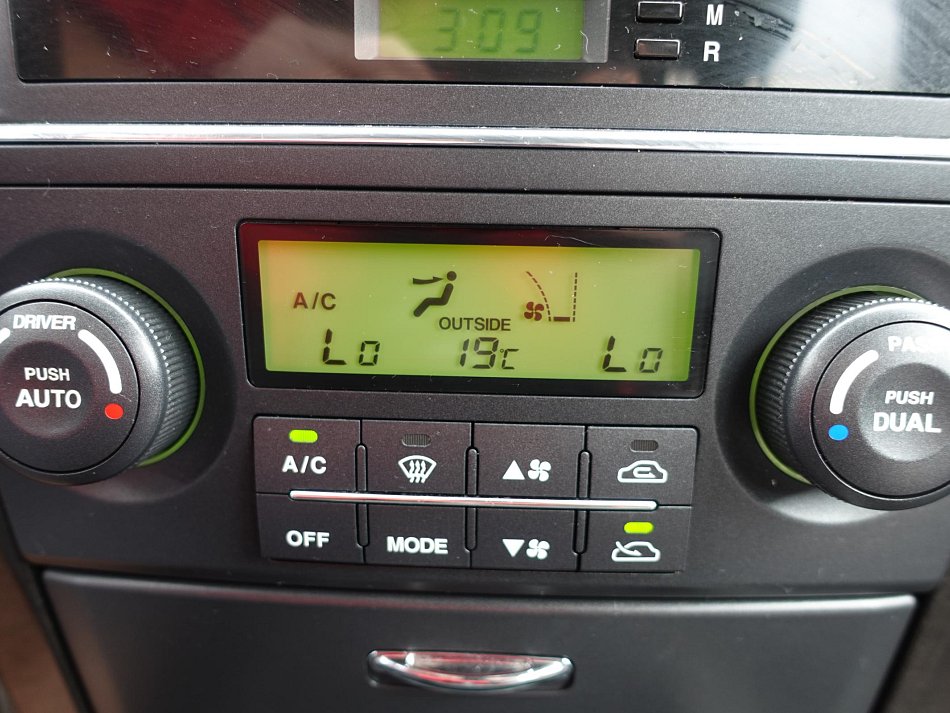 Kia Sorento 2.5 CRDi  4x4