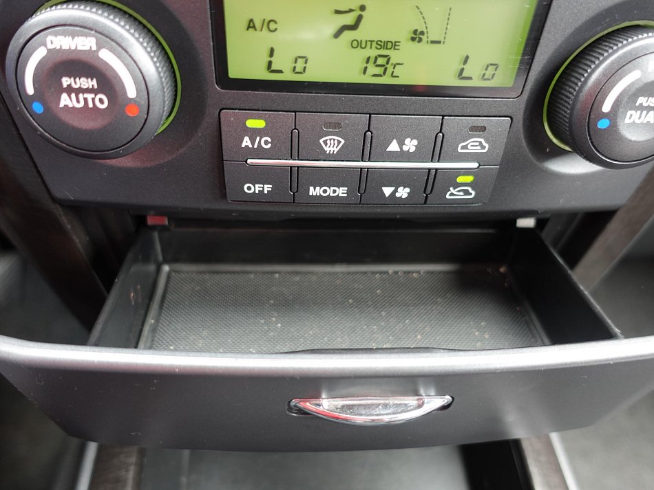 Kia Sorento 2.5 CRDi  4x4