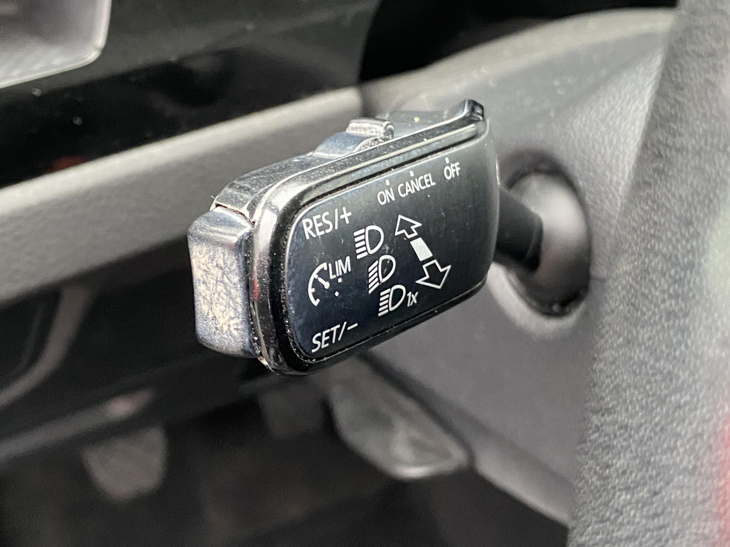 Volkswagen Touran, 2016 - pohled č. 14