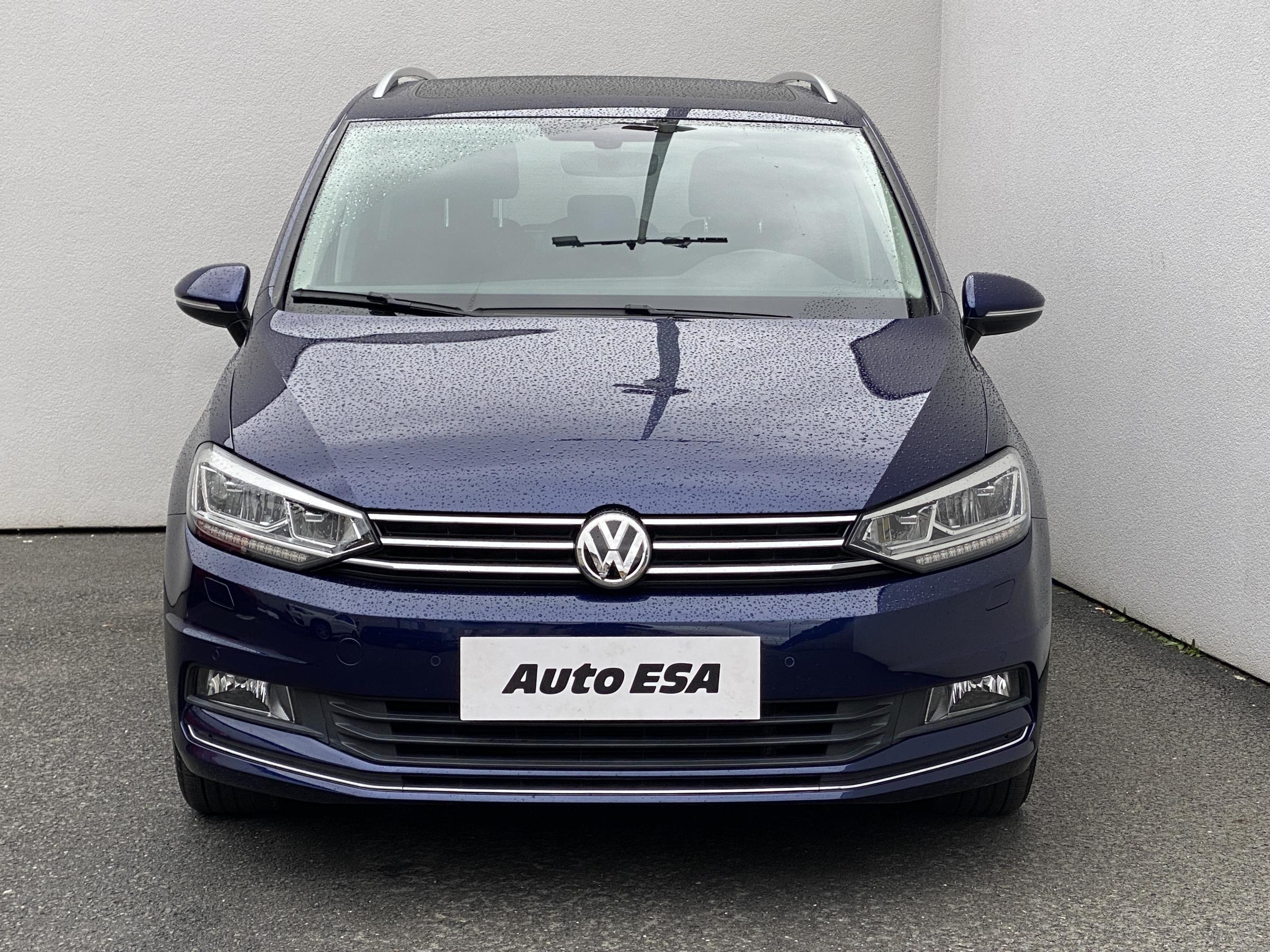 Volkswagen Touran, 2016 - pohled č. 2