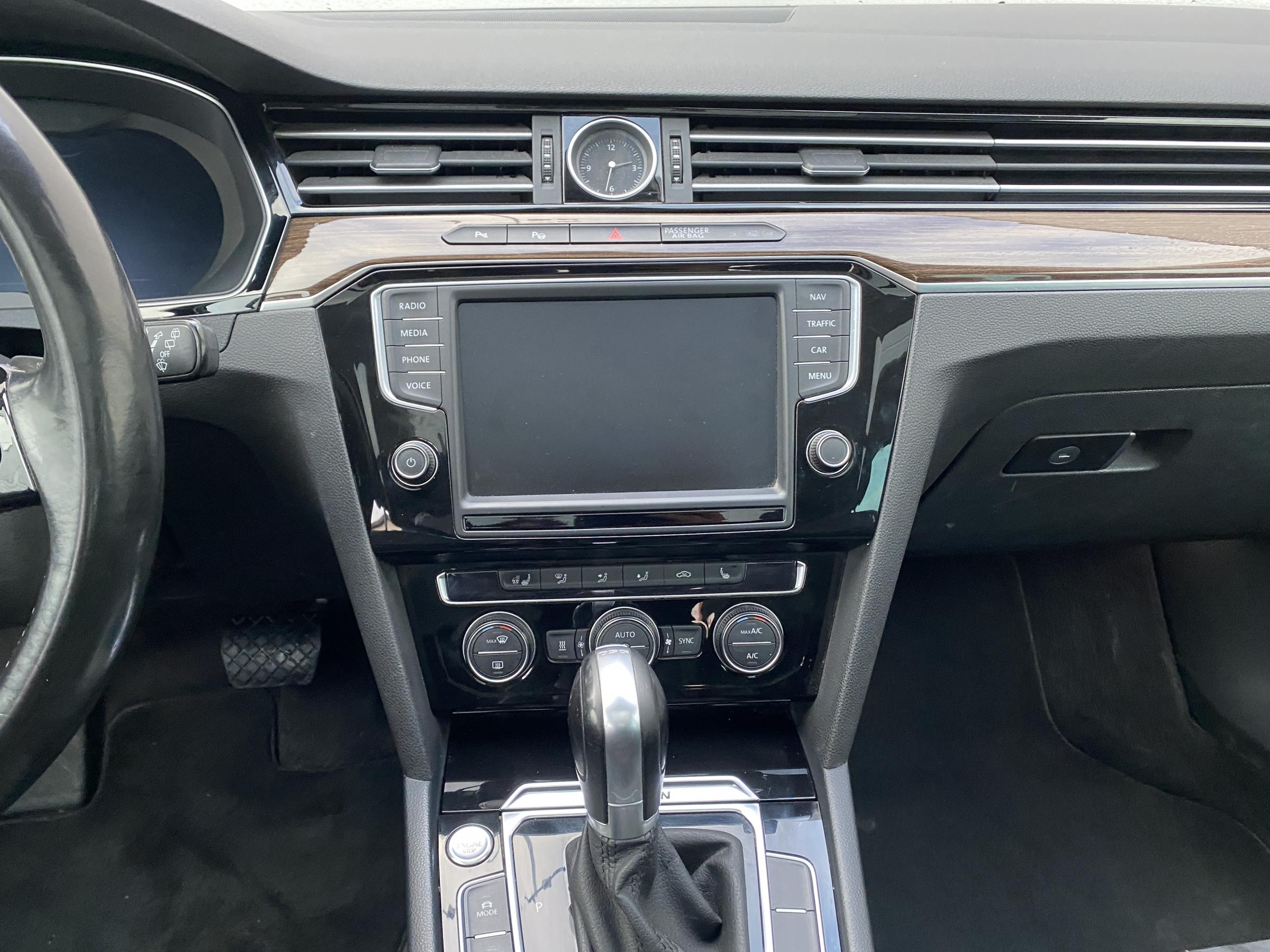 Volkswagen Passat, 2015 - pohled č. 12