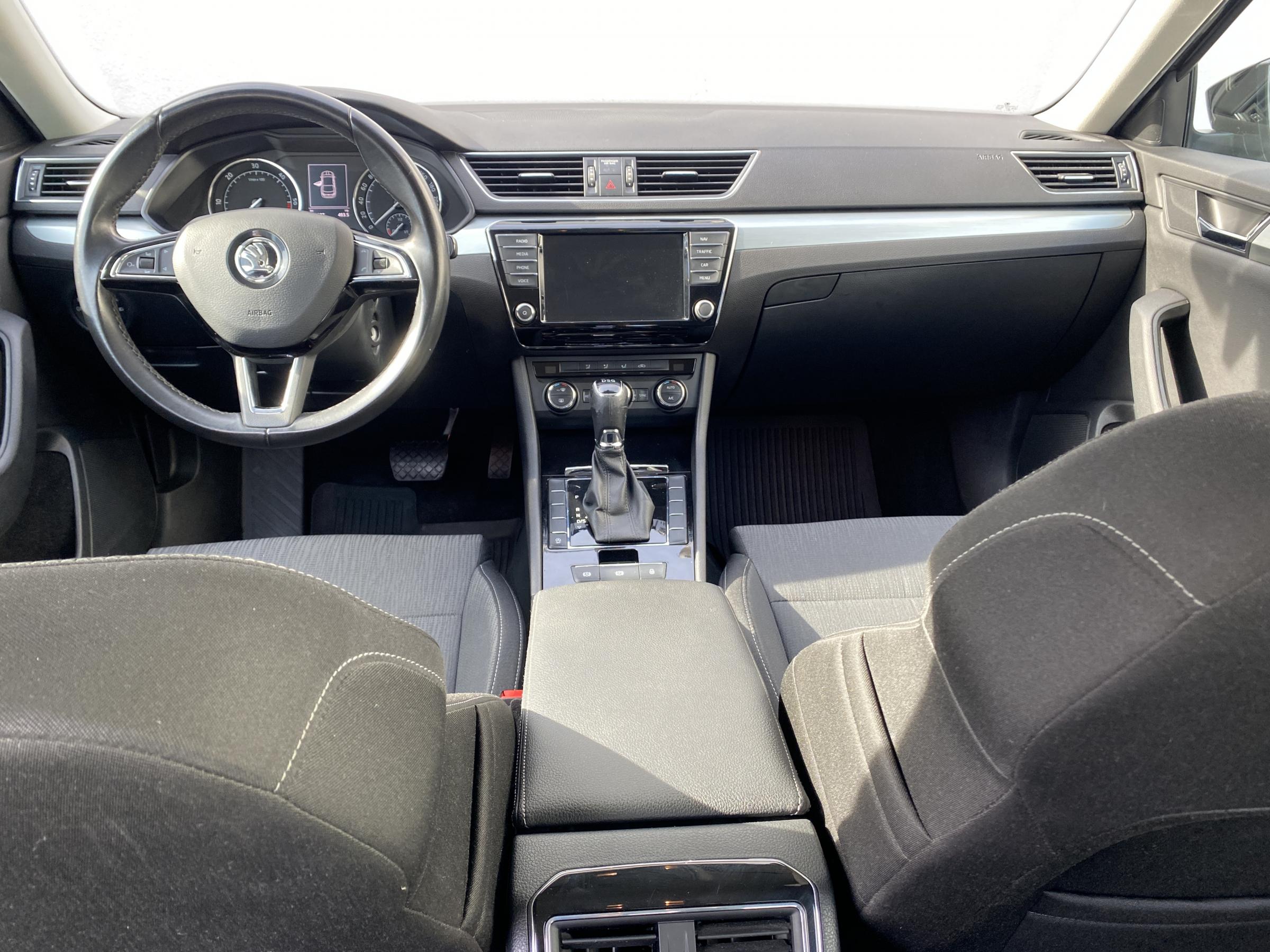 Škoda Superb III, 2016 - pohled č. 8