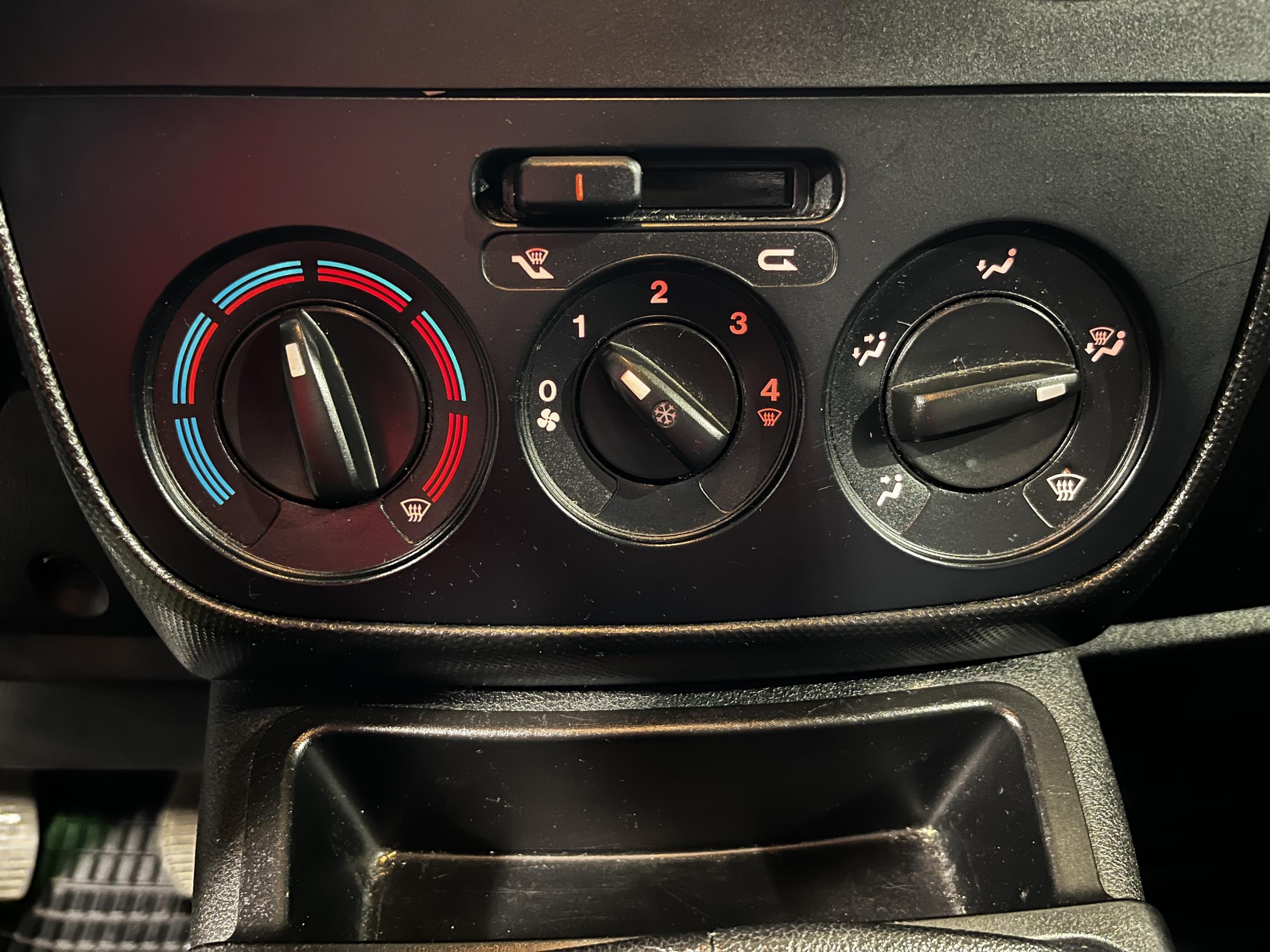 Fiat Fiorino, 2020 - pohled č. 13