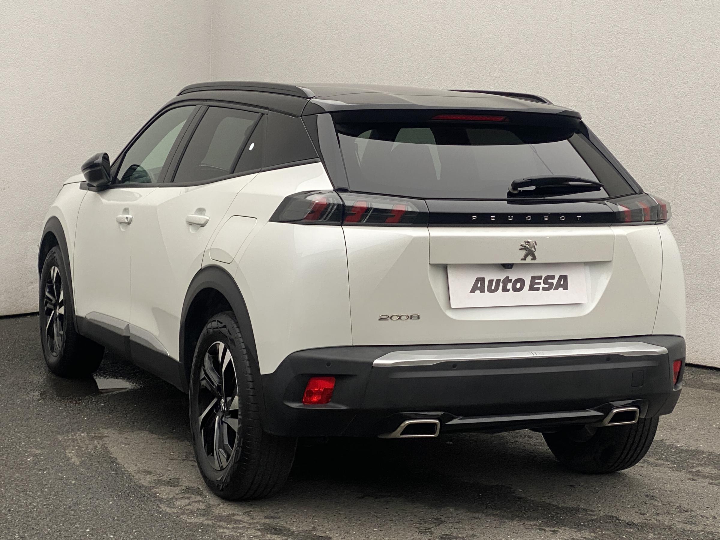 Peugeot 2008, 2022 - pohled č. 6