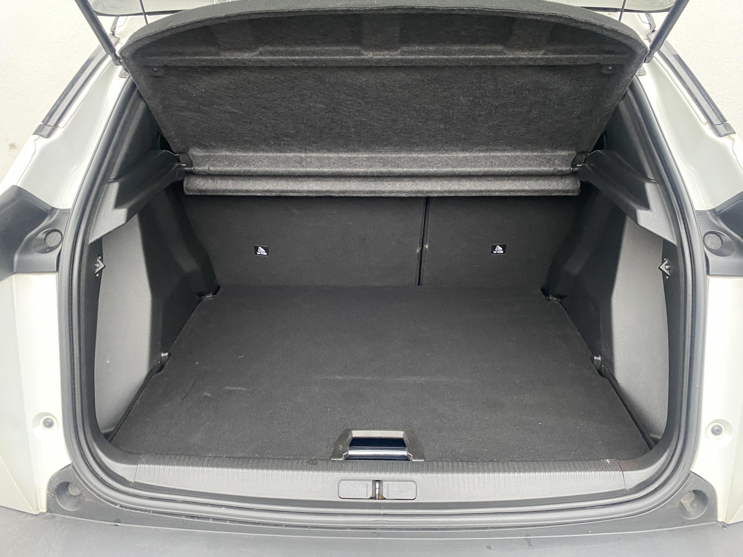 Peugeot 2008, 2022 - pohled č. 7