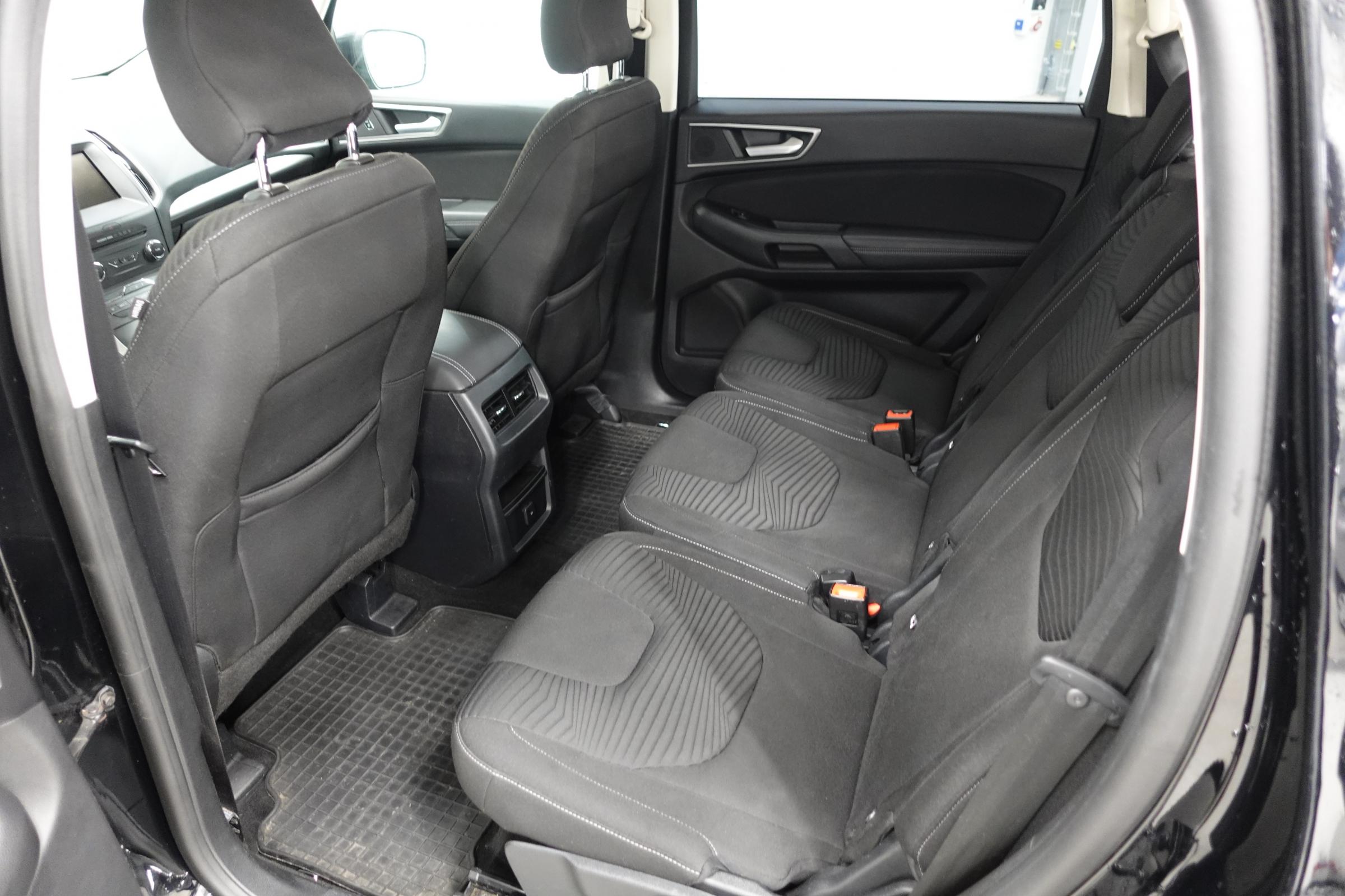 Ford S-MAX, 2016 - pohled č. 10