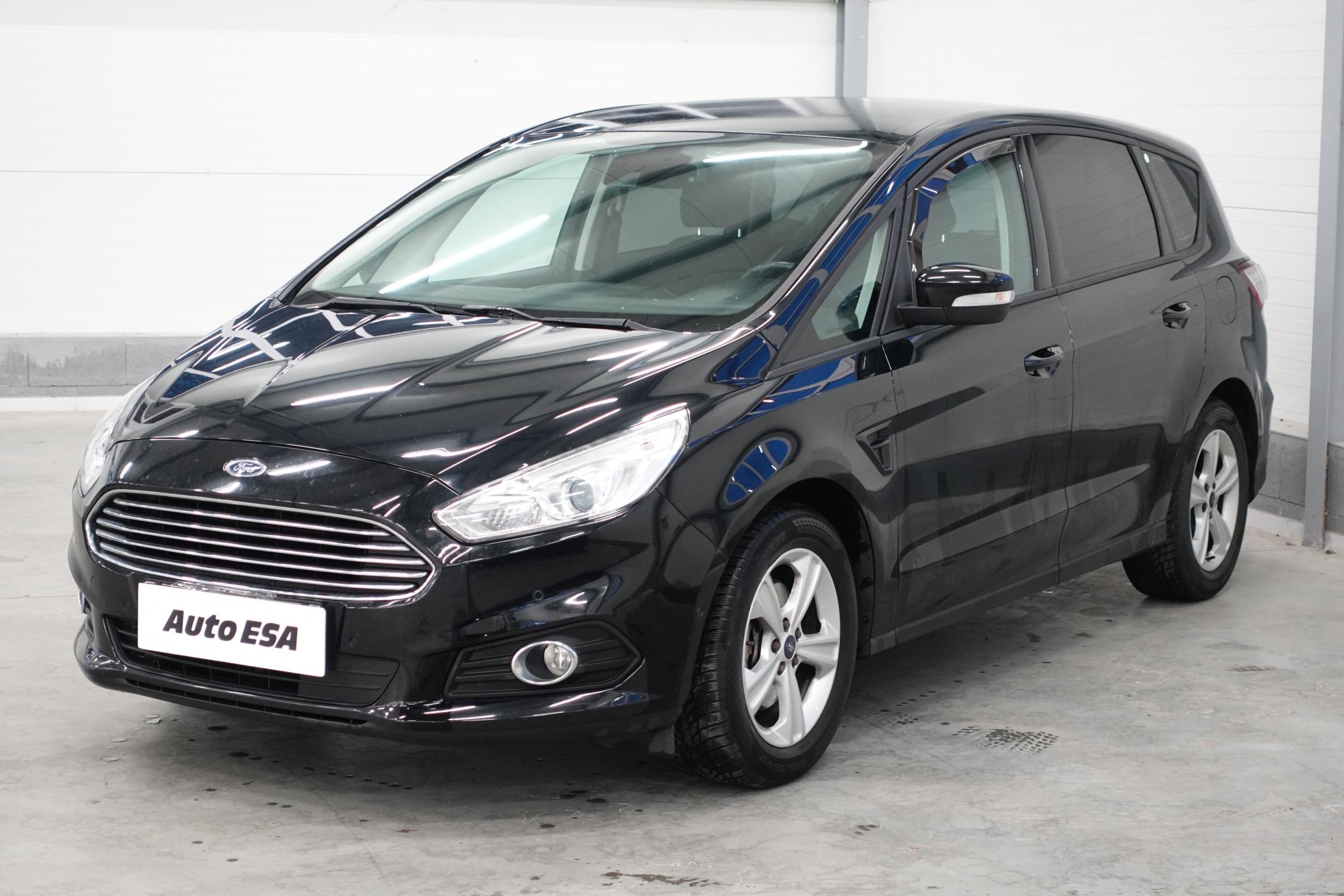 Ford S-MAX, 2016 - pohled č. 3