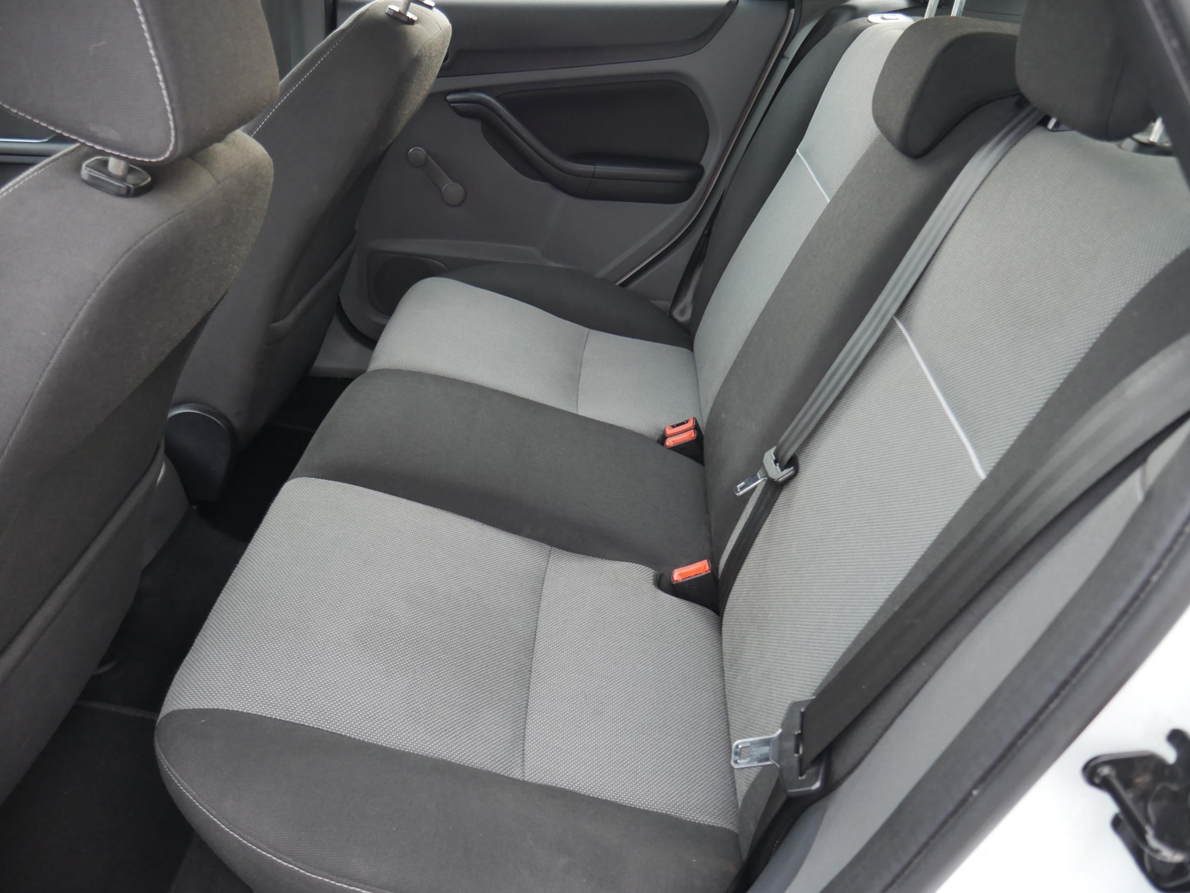 Ford Focus, 2010 - pohled č. 10