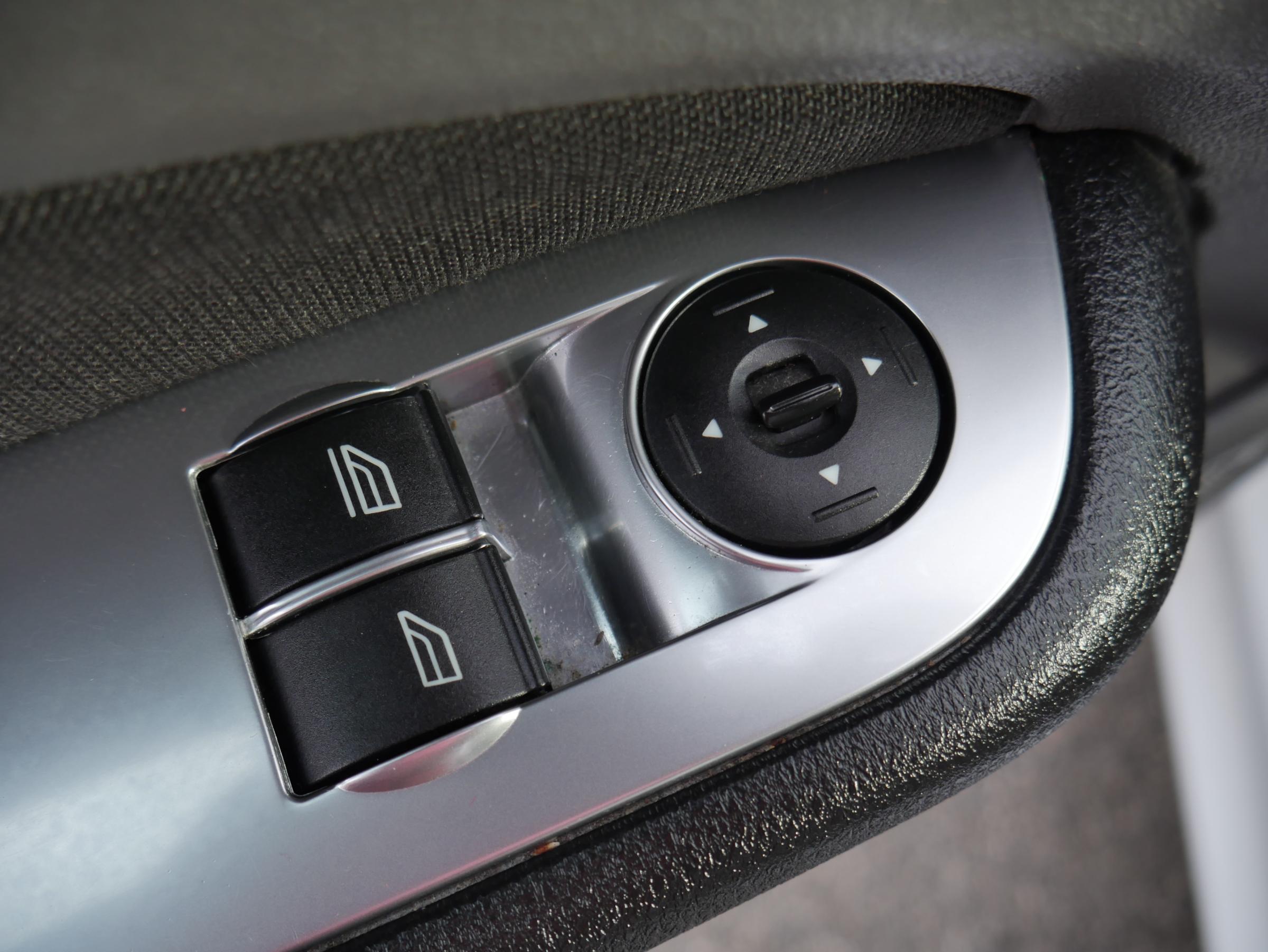 Ford Focus, 2010 - pohled č. 15