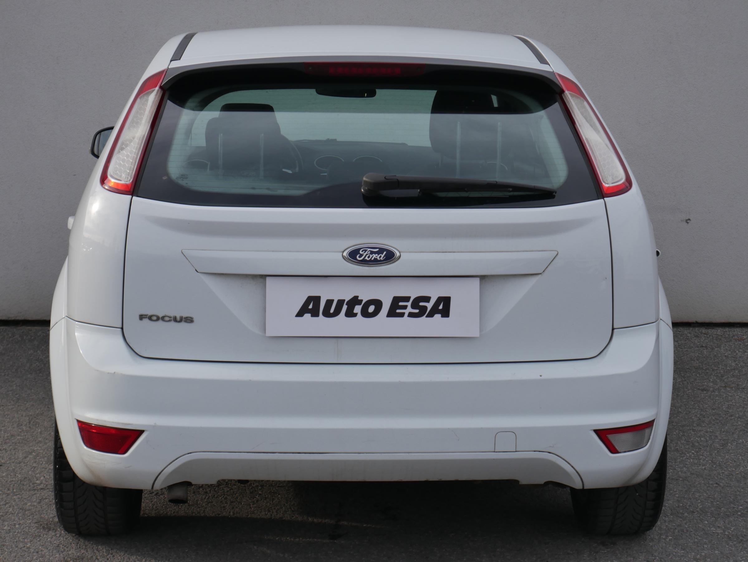 Ford Focus, 2010 - pohled č. 5