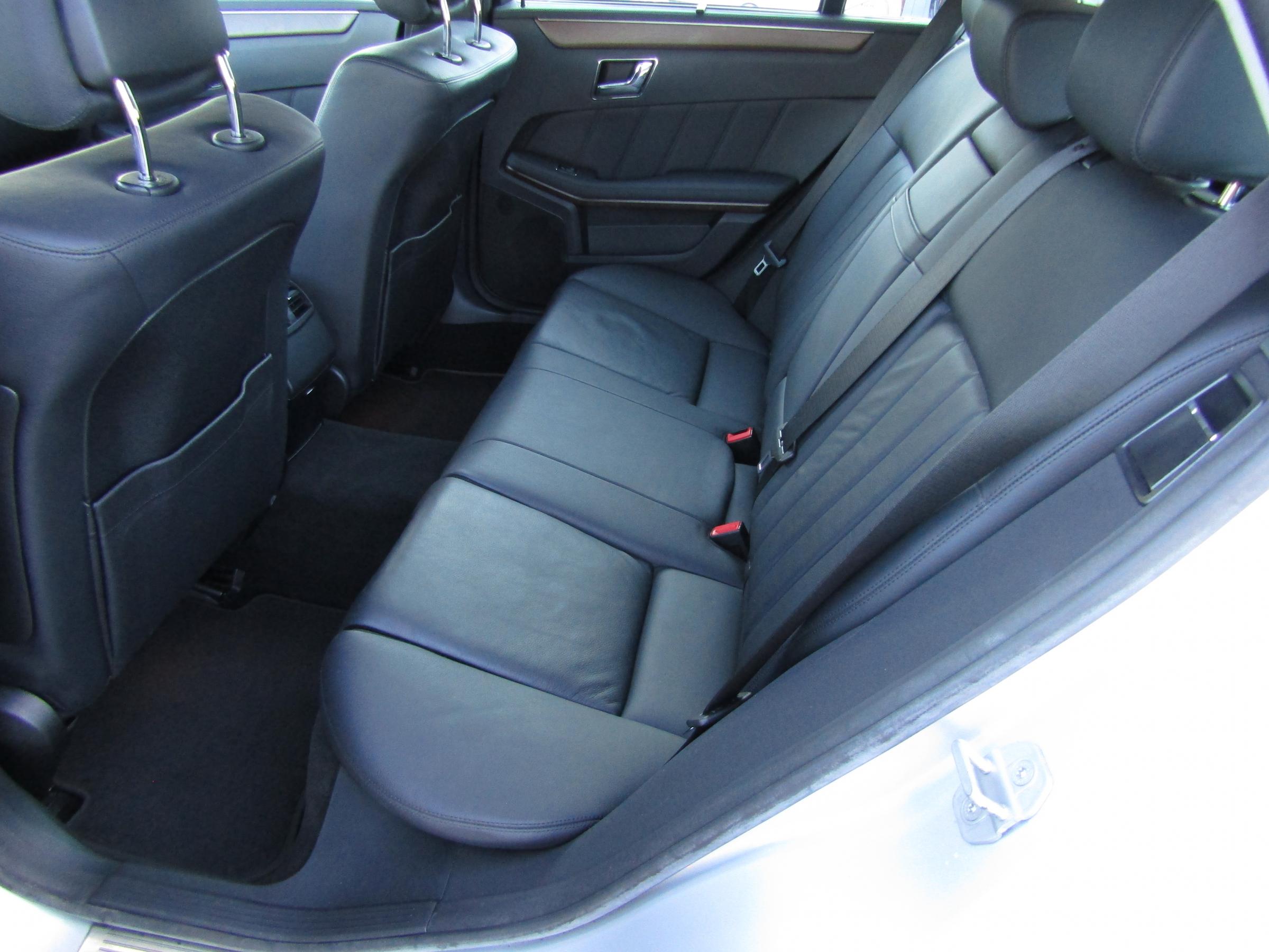 Mercedes-Benz Třída E, 2010 - pohled č. 10