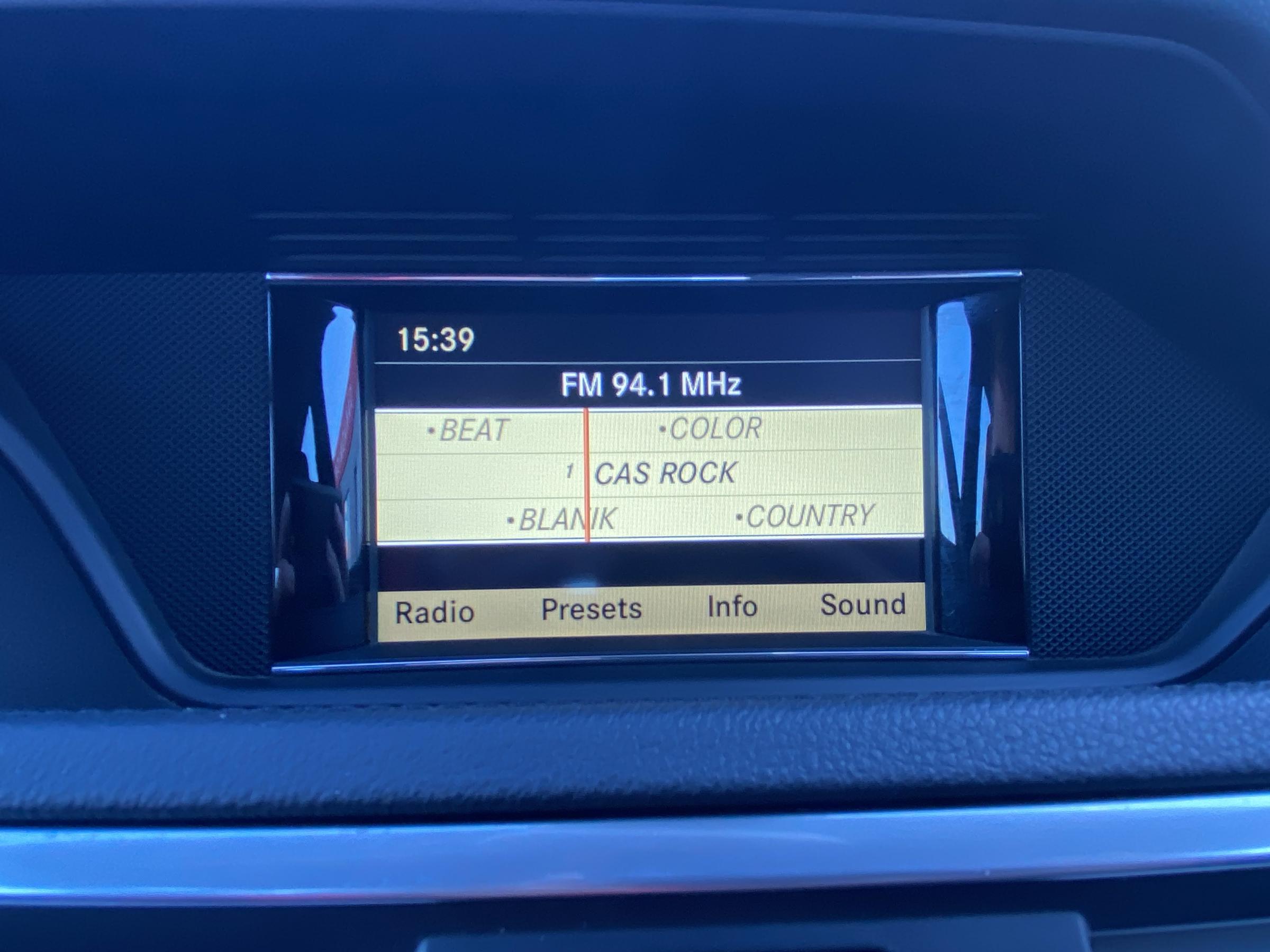 Mercedes-Benz Třída E, 2010 - pohled č. 15