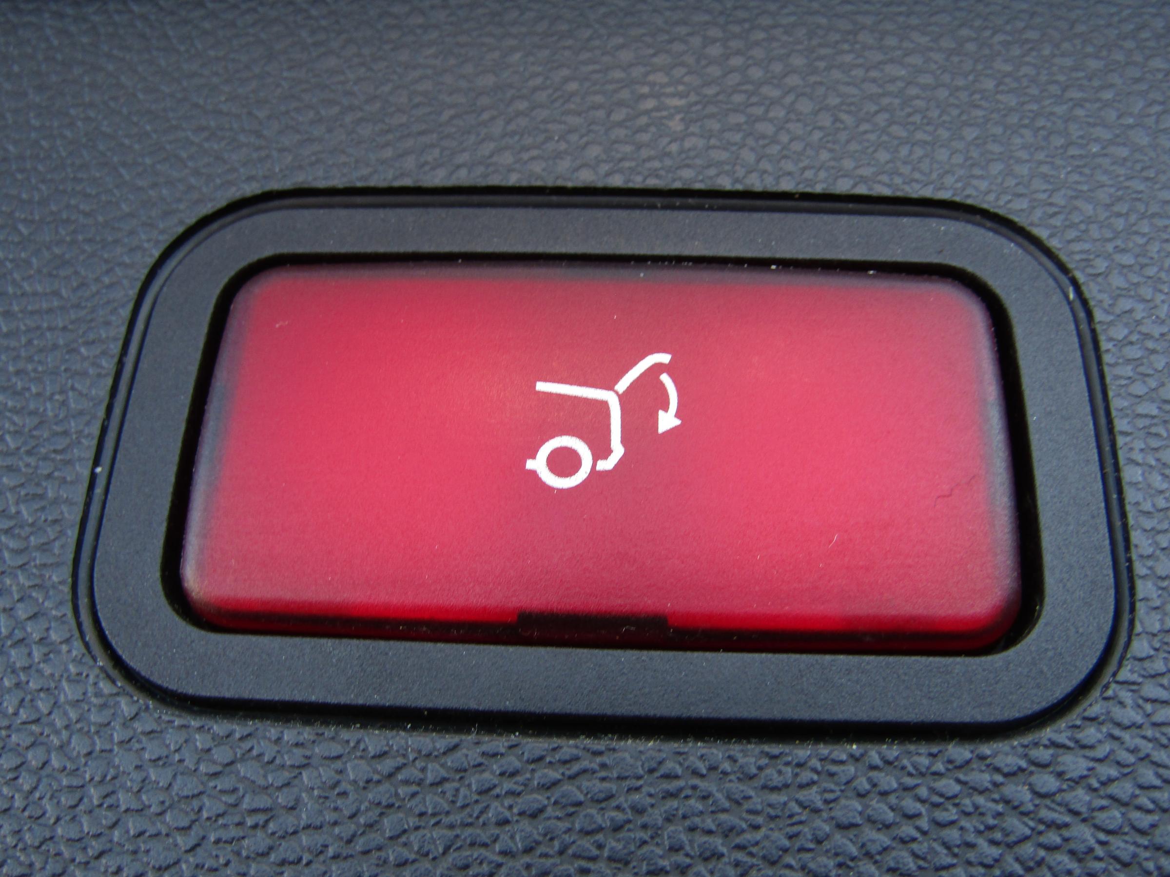 Mercedes-Benz Třída E, 2010 - pohled č. 21