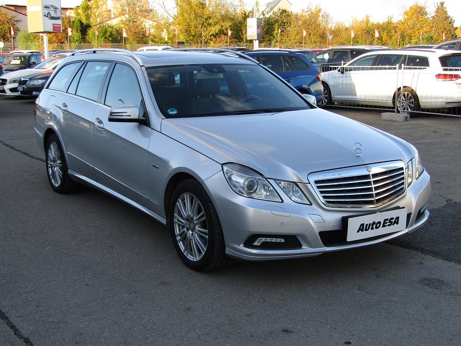 Mercedes-Benz Třída E 2.2CDi  E250